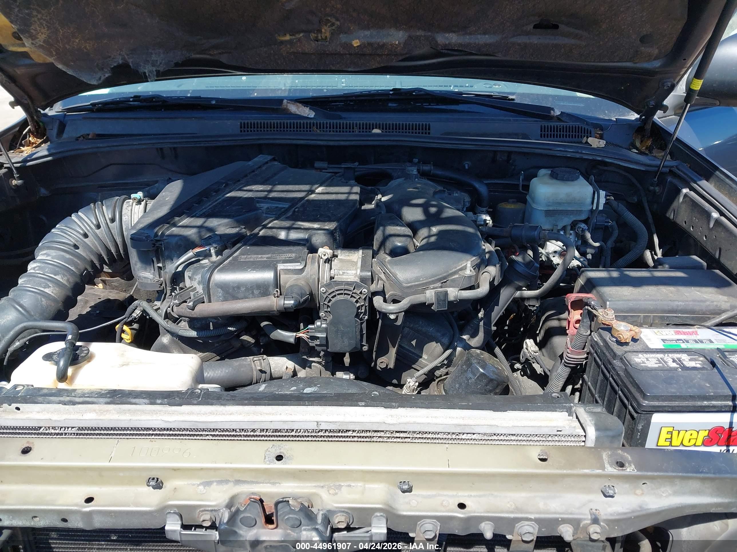 TOYOTA 4RUNNER image 10