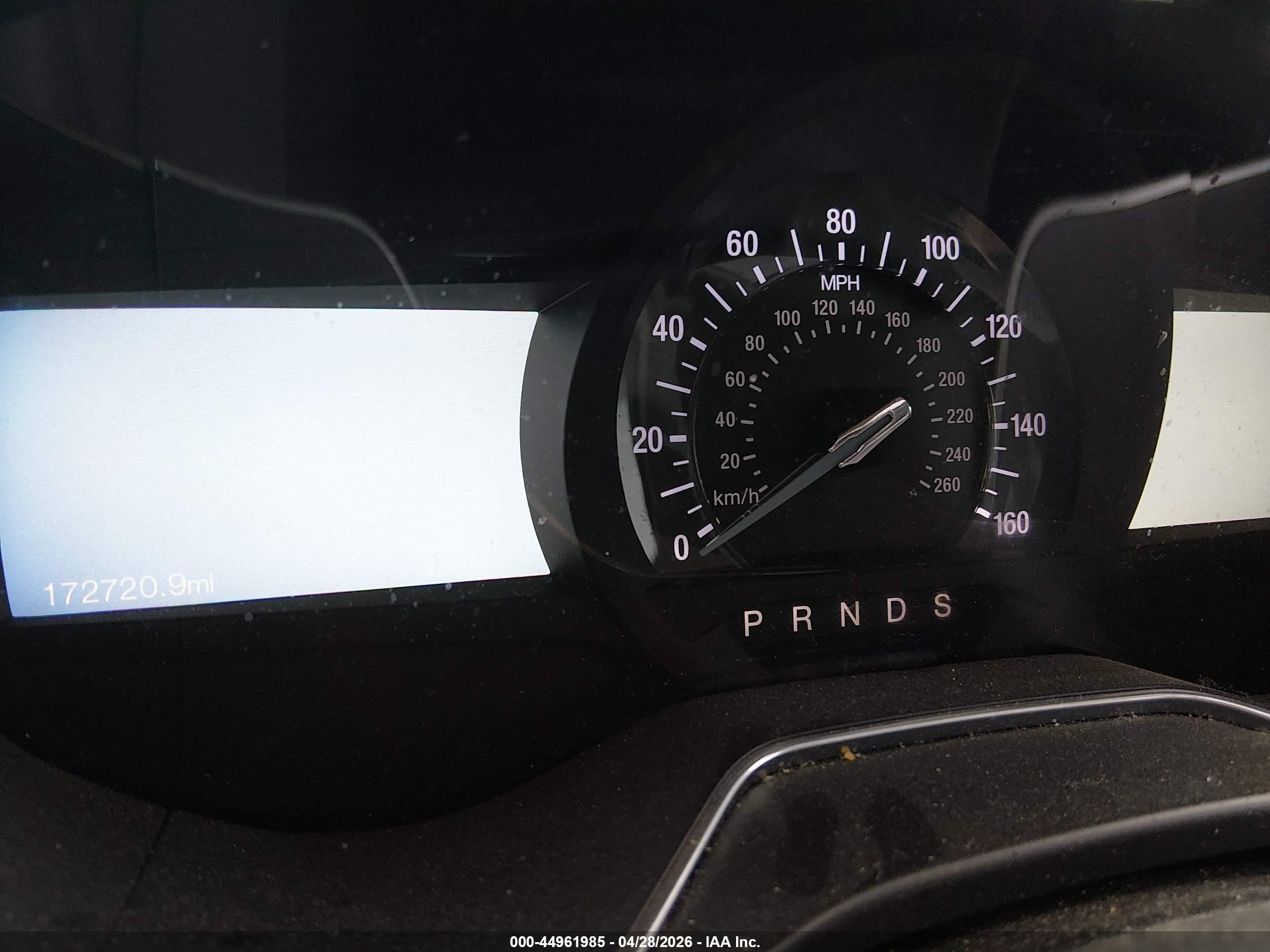 FORD FUSION image 7