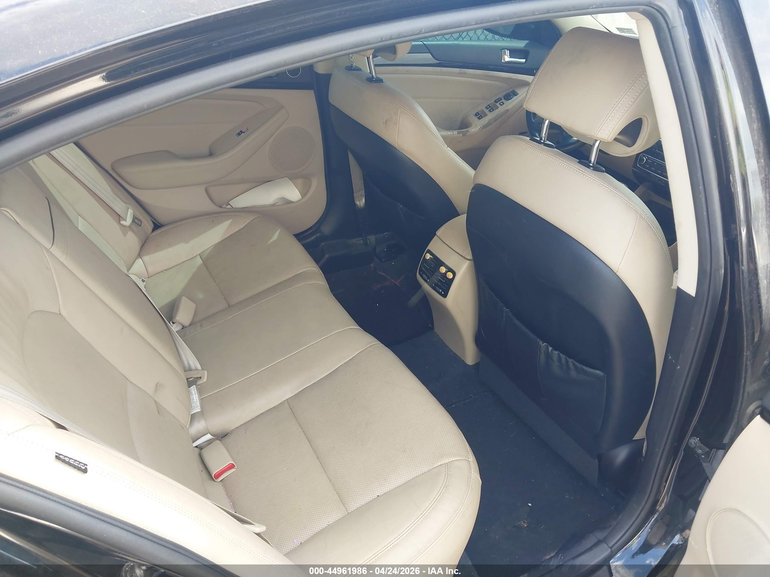 KIA CADENZA image 8