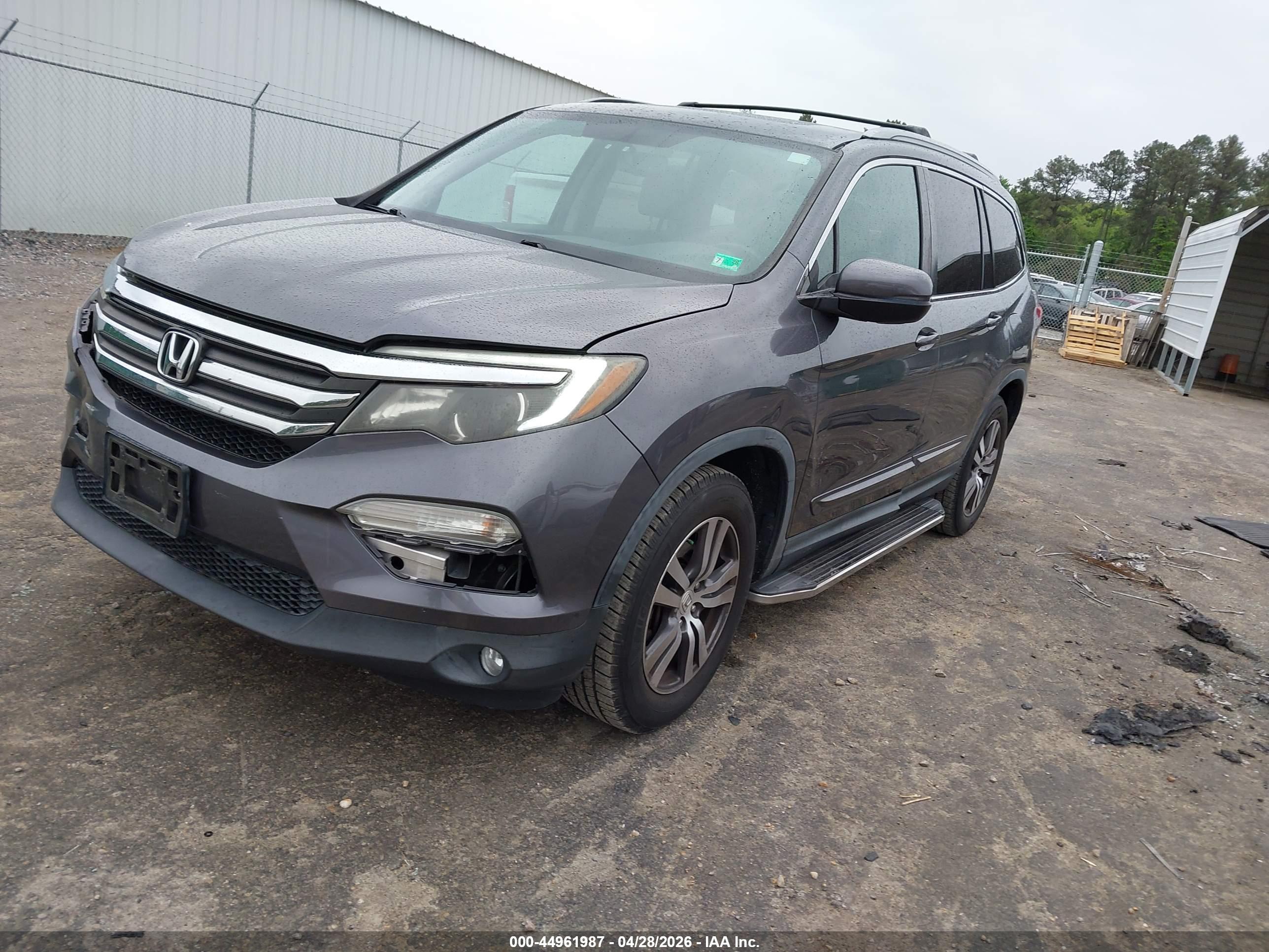 HONDA PILOT image 2
