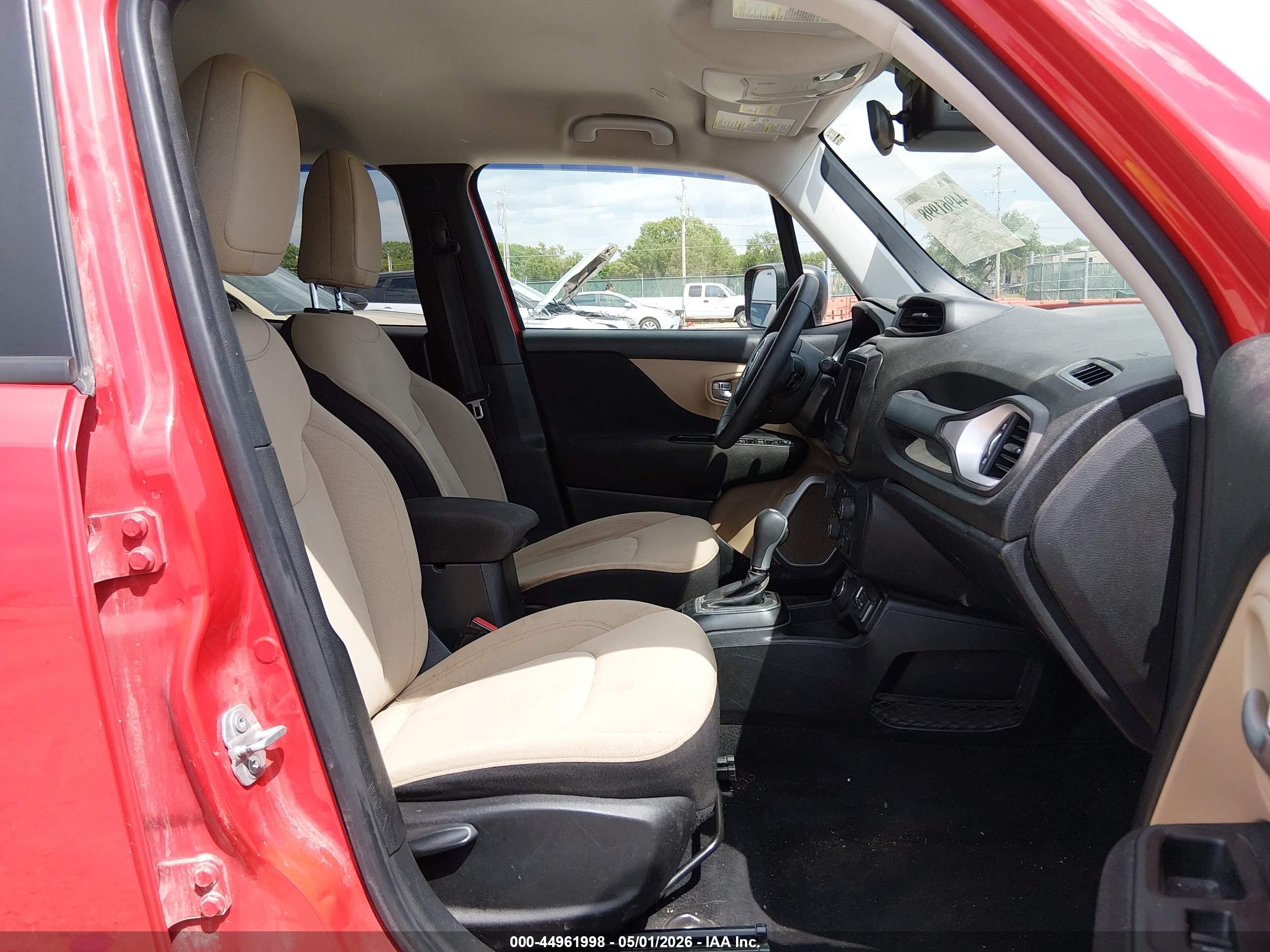 JEEP RENEGADE image 5
