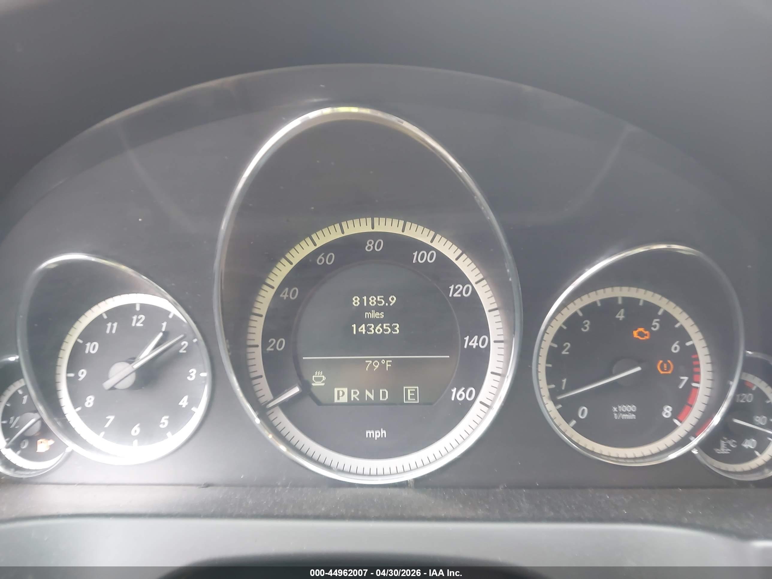 MERCEDES-BENZ E image 7