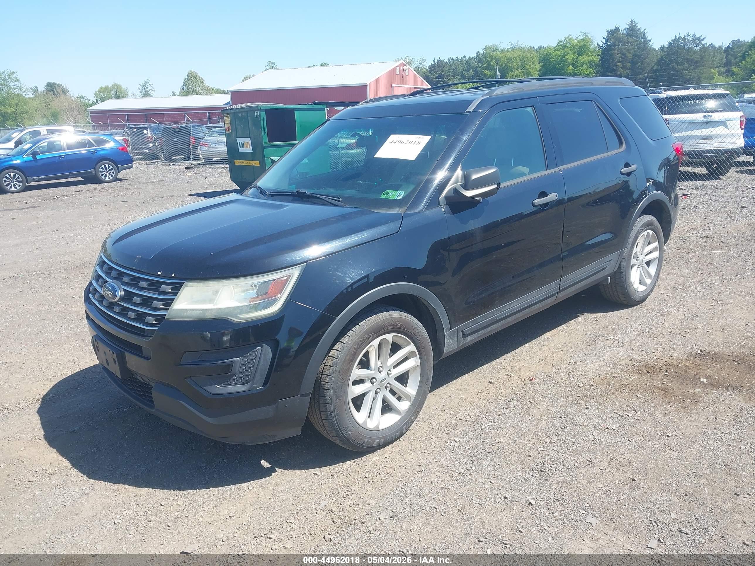FORD EXPLORER image 2