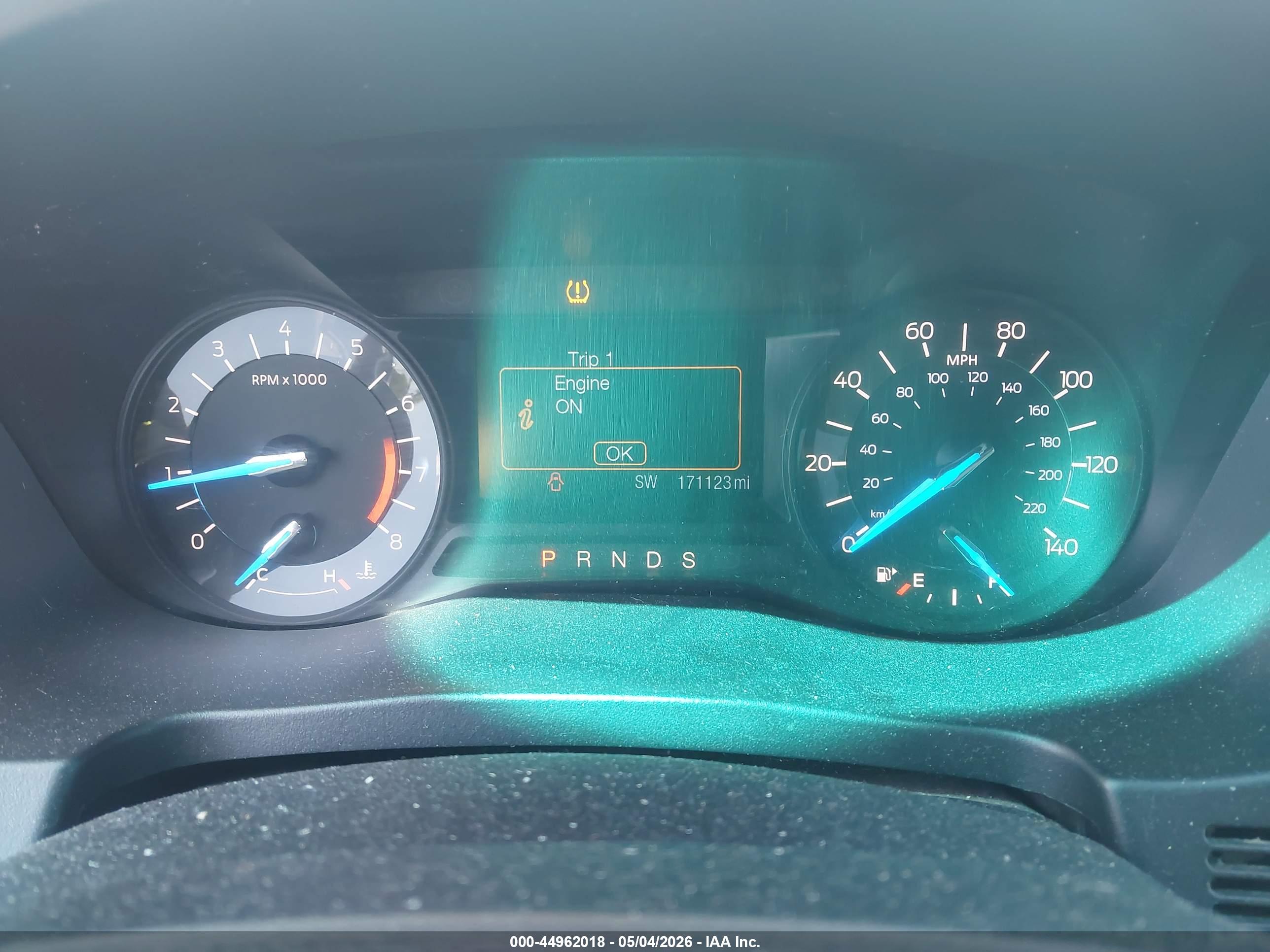 FORD EXPLORER image 7