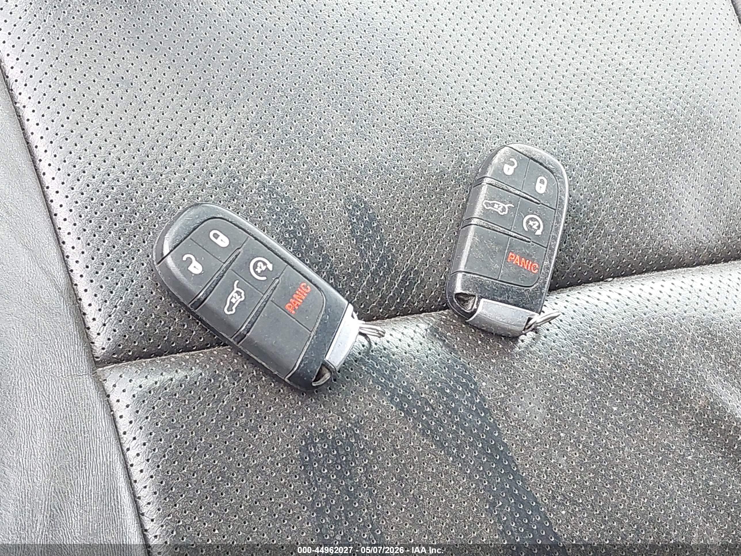 JEEP GRAND image 11