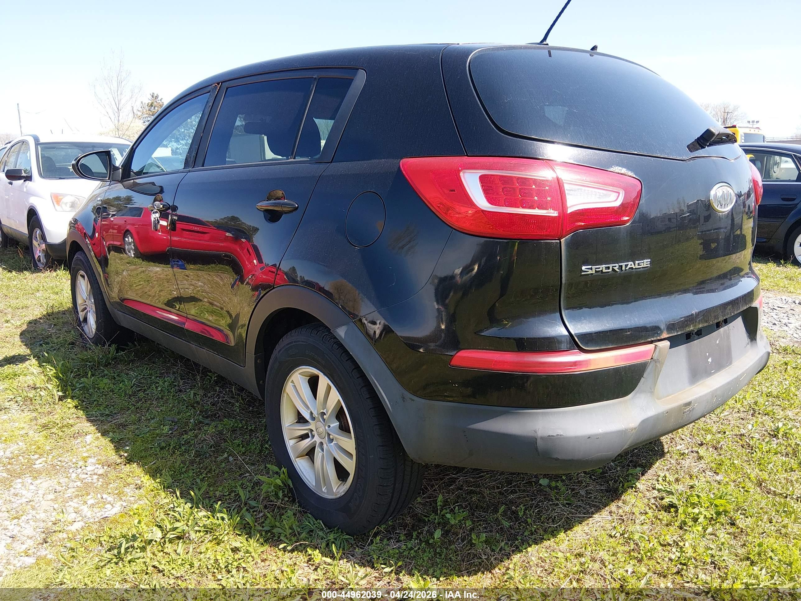 KIA SPORTAGE image 3