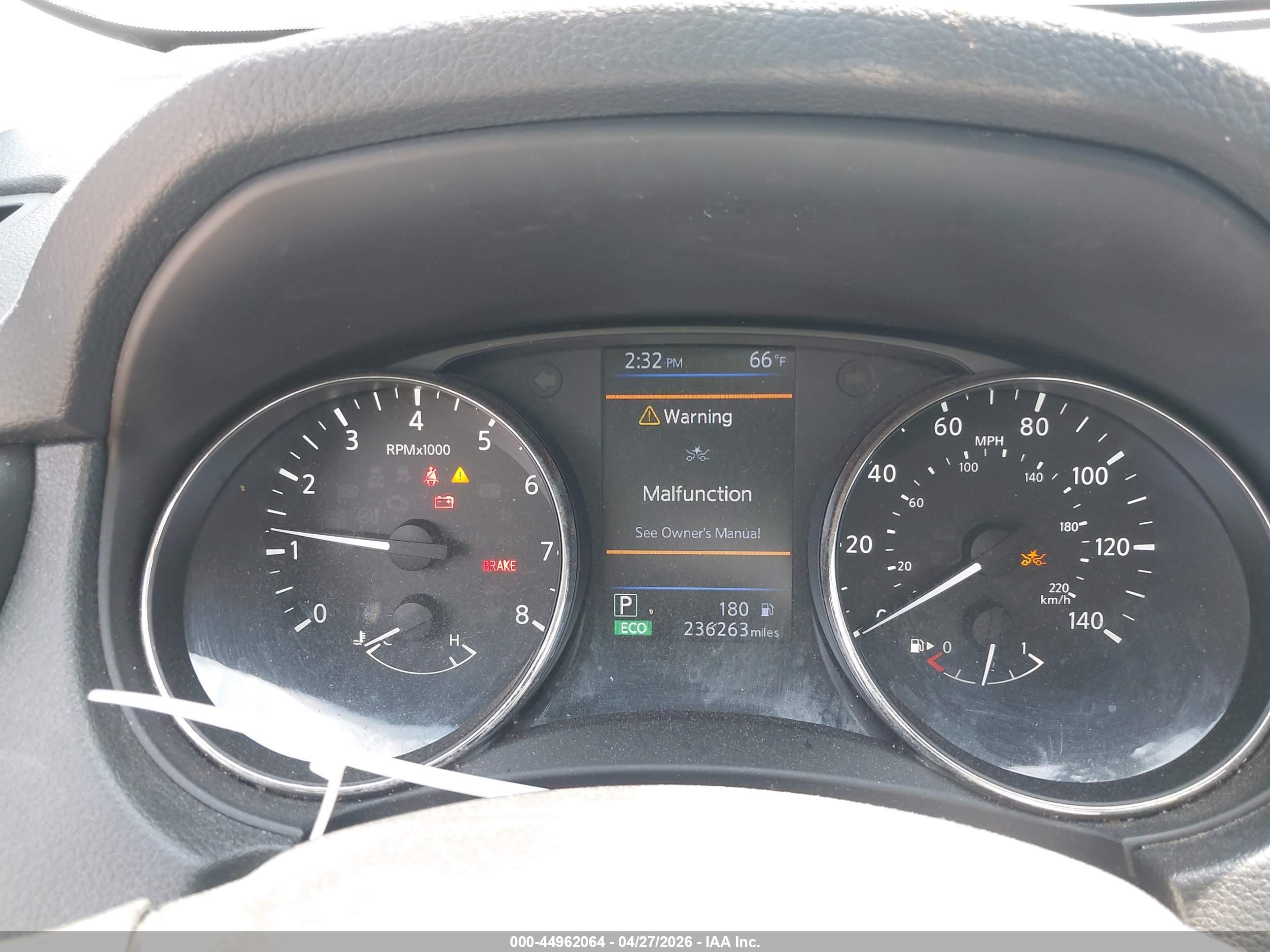 NISSAN ROGUE image 7