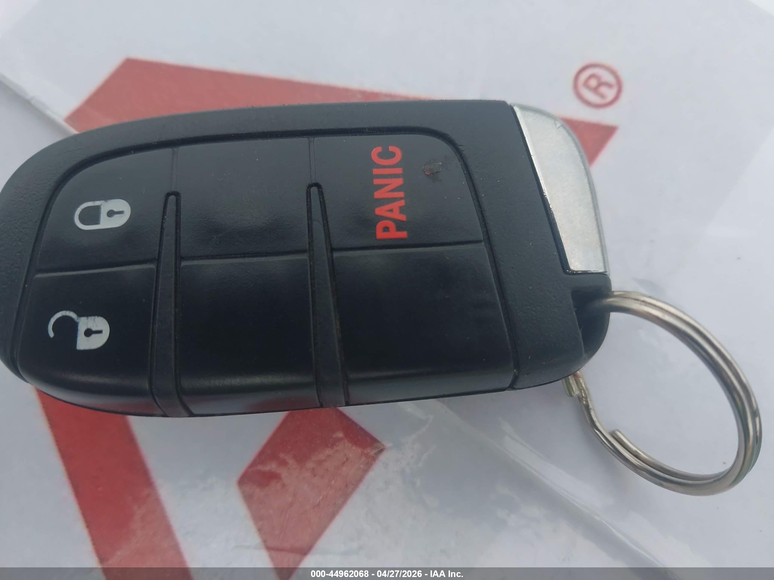 JEEP RENEGADE image 11