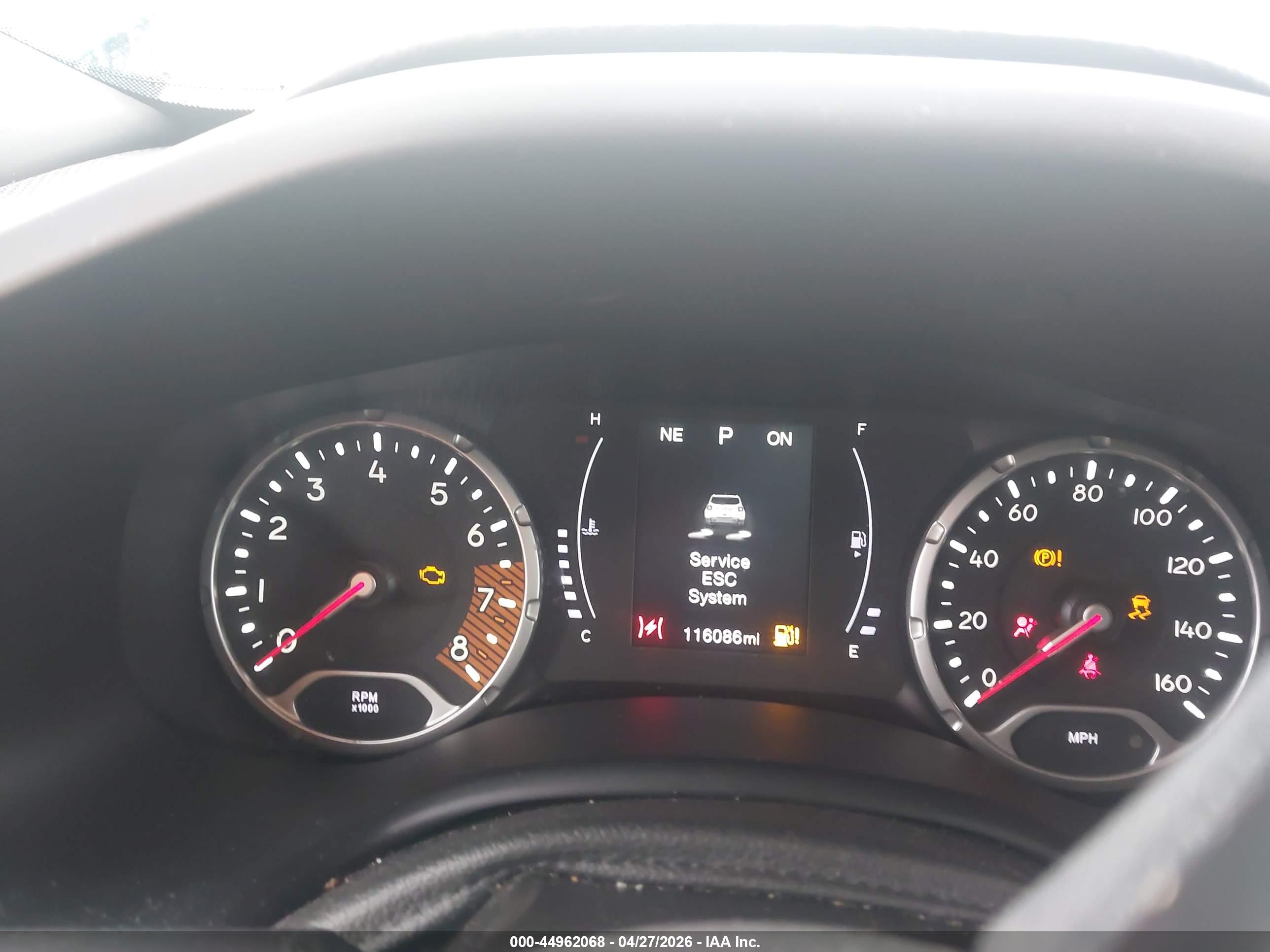 JEEP RENEGADE image 7