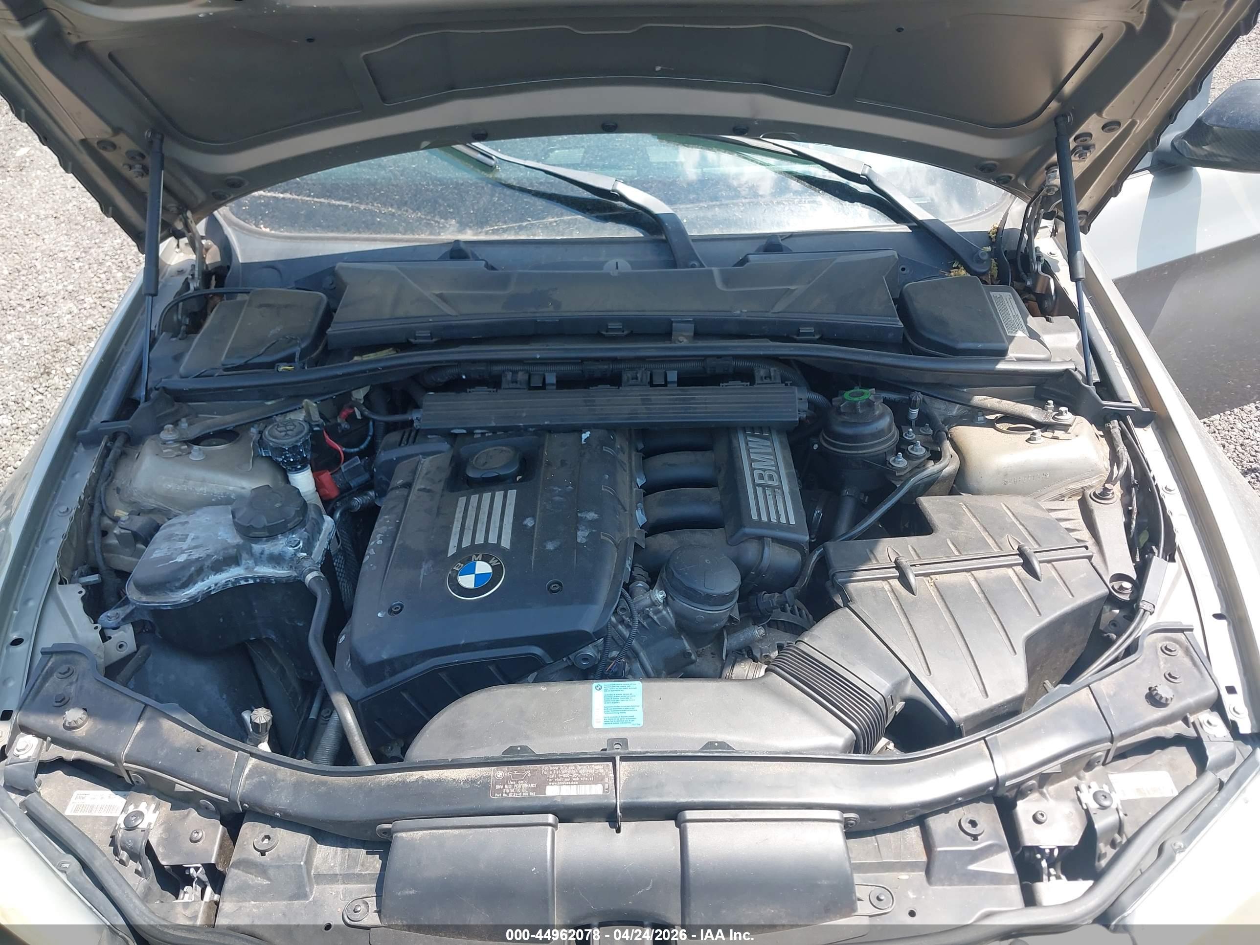 BMW 328I image 10