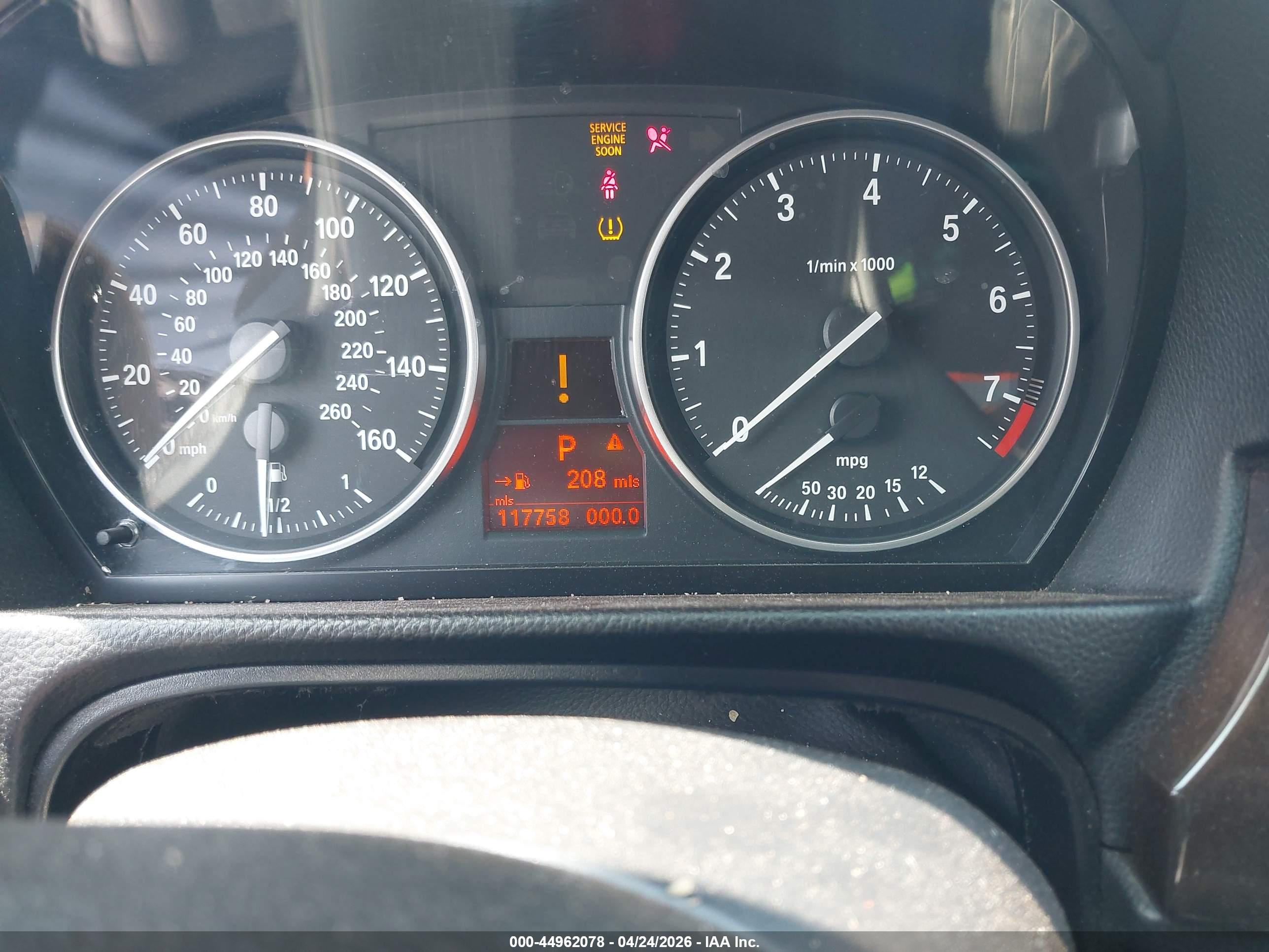 BMW 328I image 7