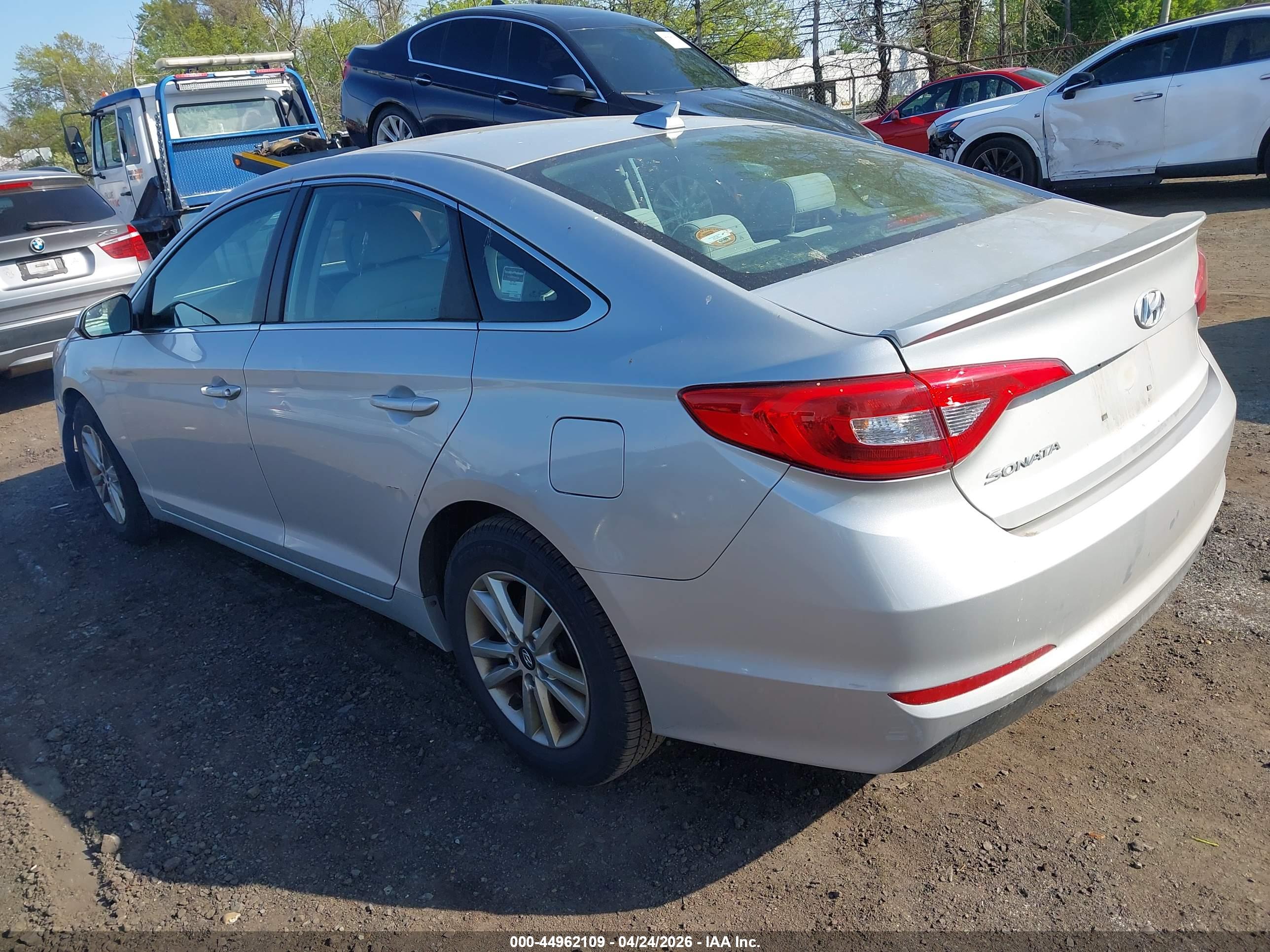 HYUNDAI SONATA image 3