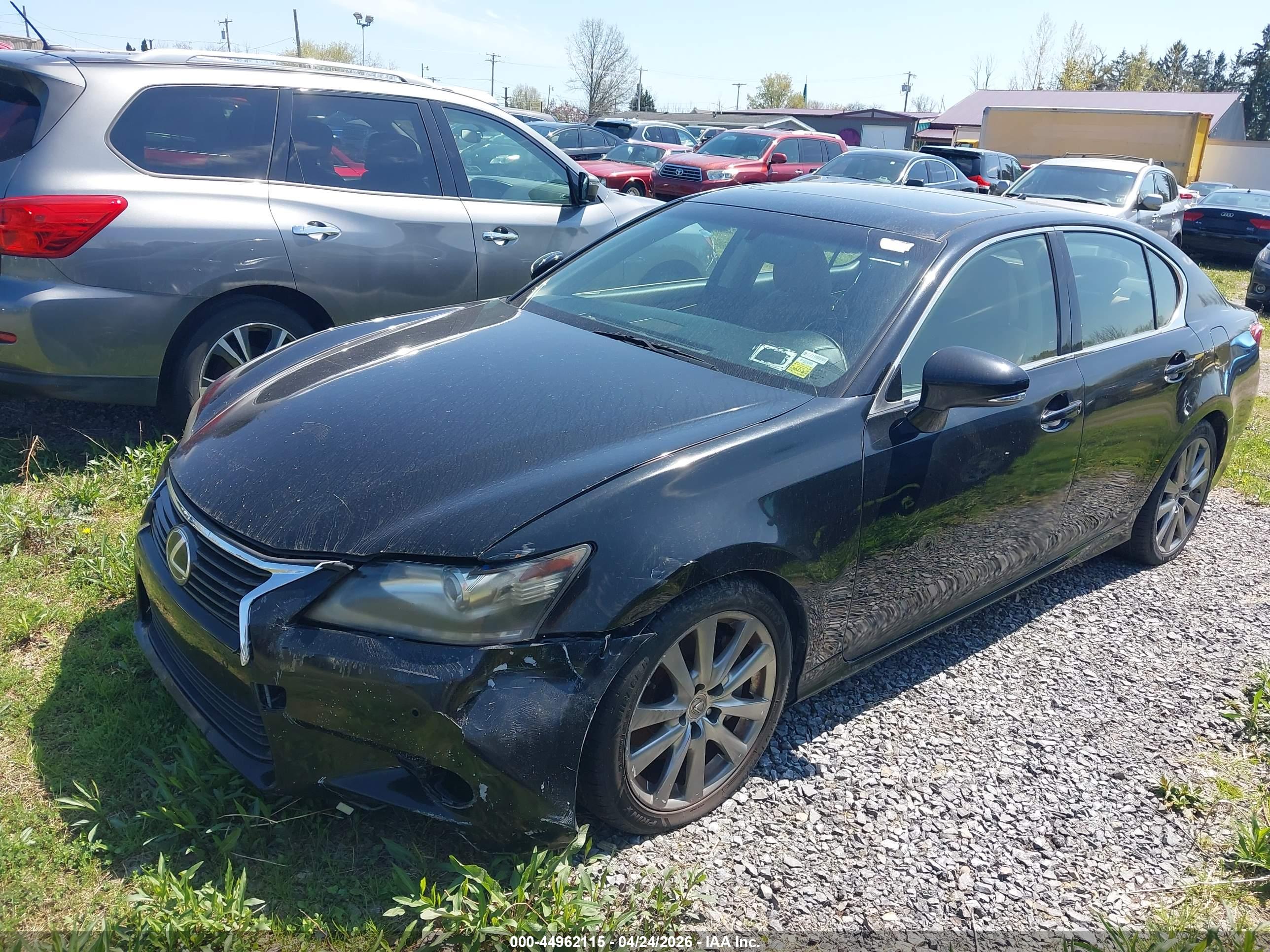 LEXUS GS image 2