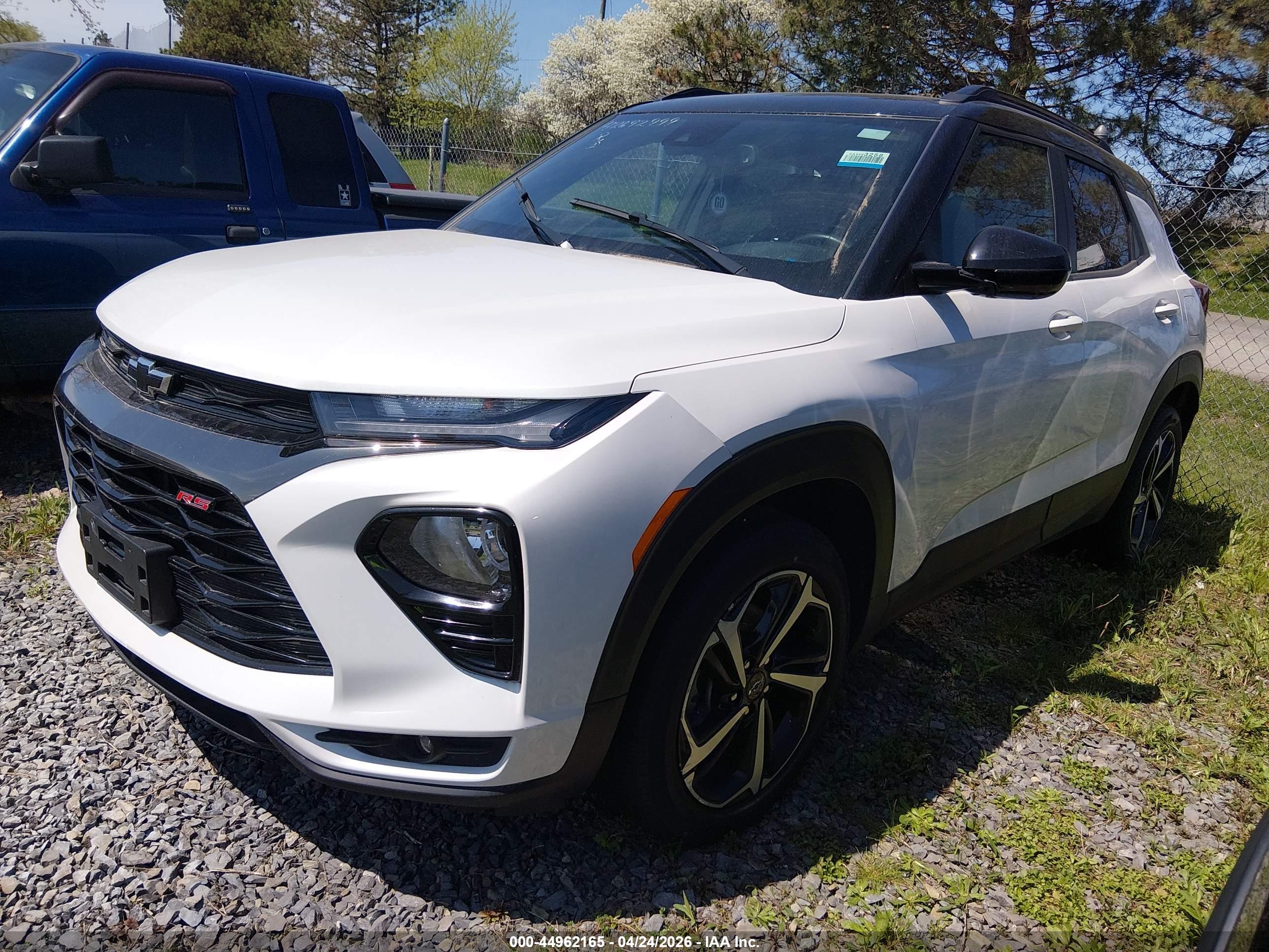 CHEVROLET TRAILBLAZER image 2