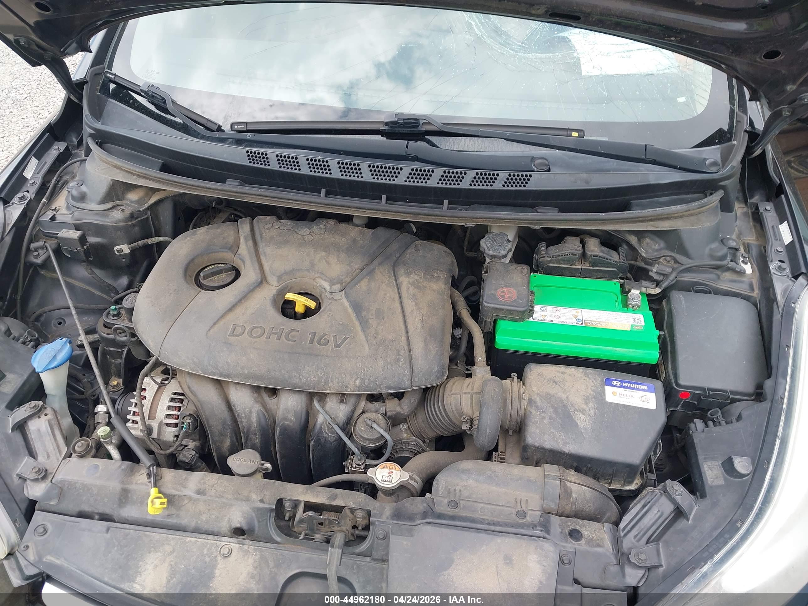 HYUNDAI ELANTRA image 10