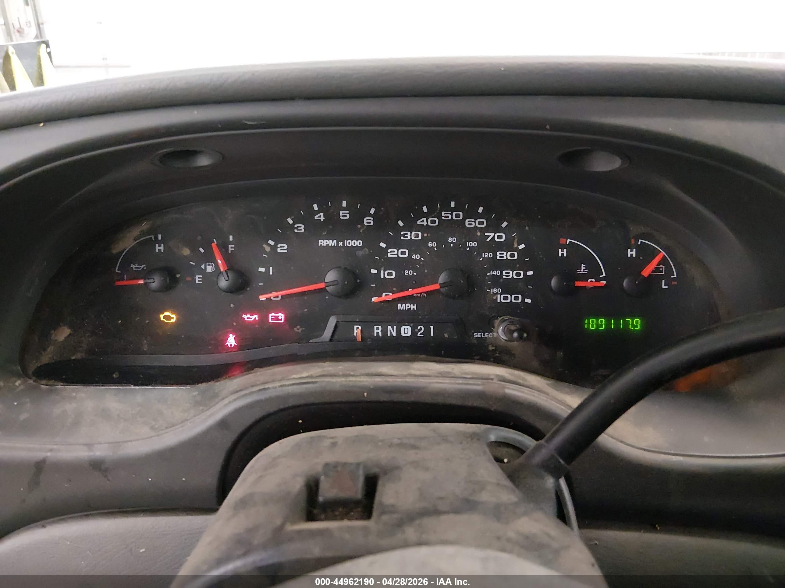 FORD E-150 image 7