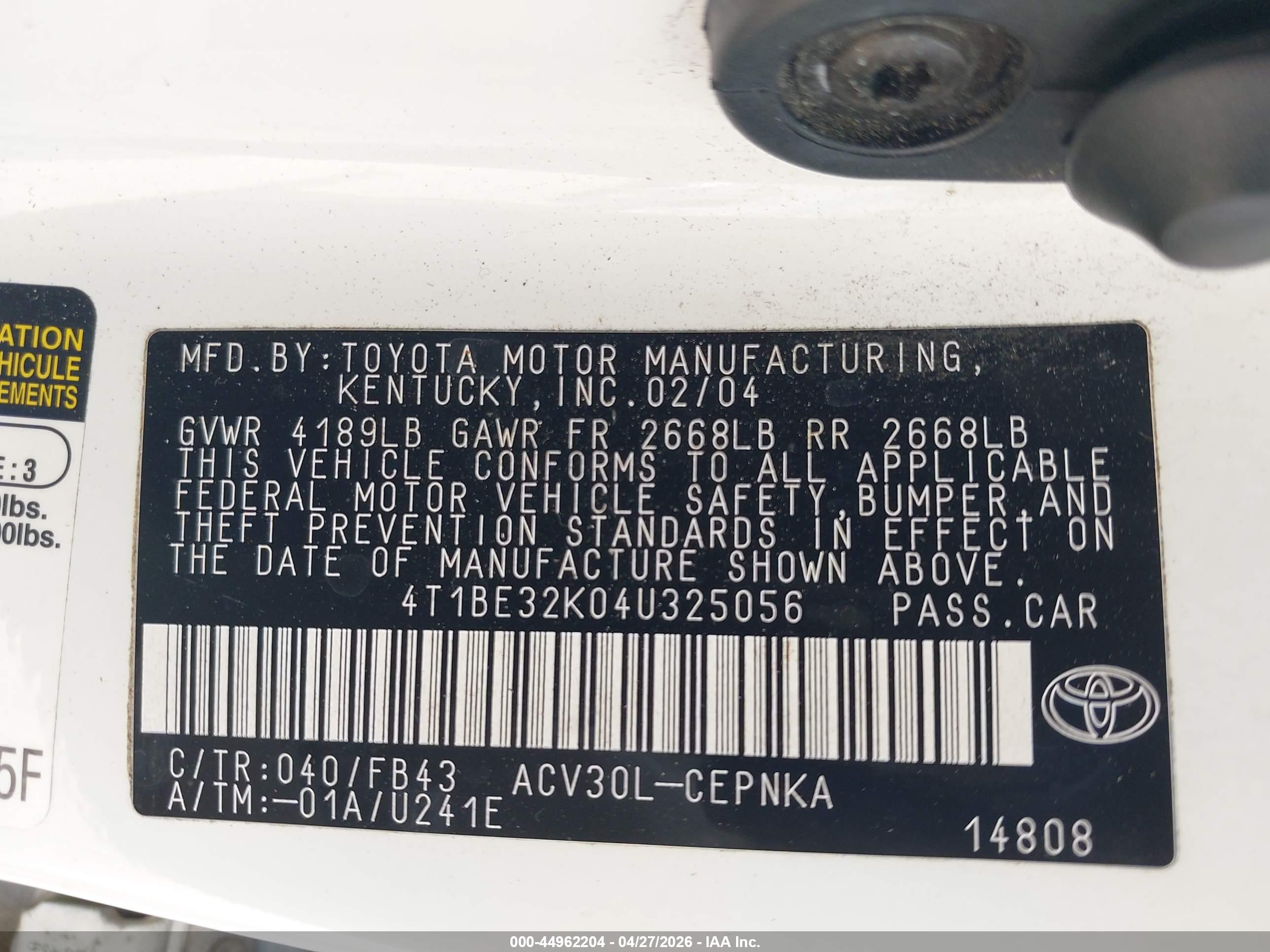 TOYOTA CAMRY image 9