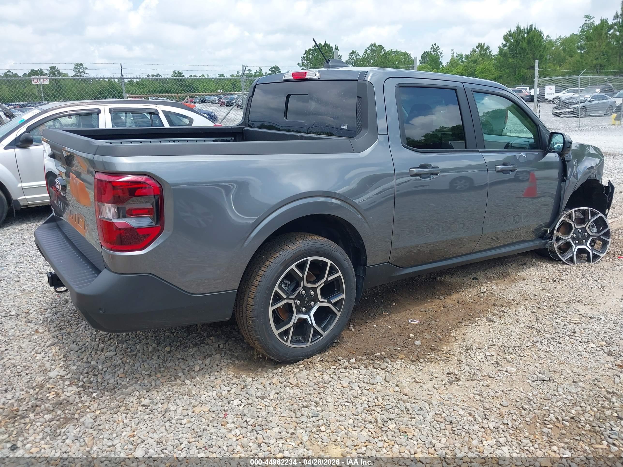FORD MAVERICK image 4