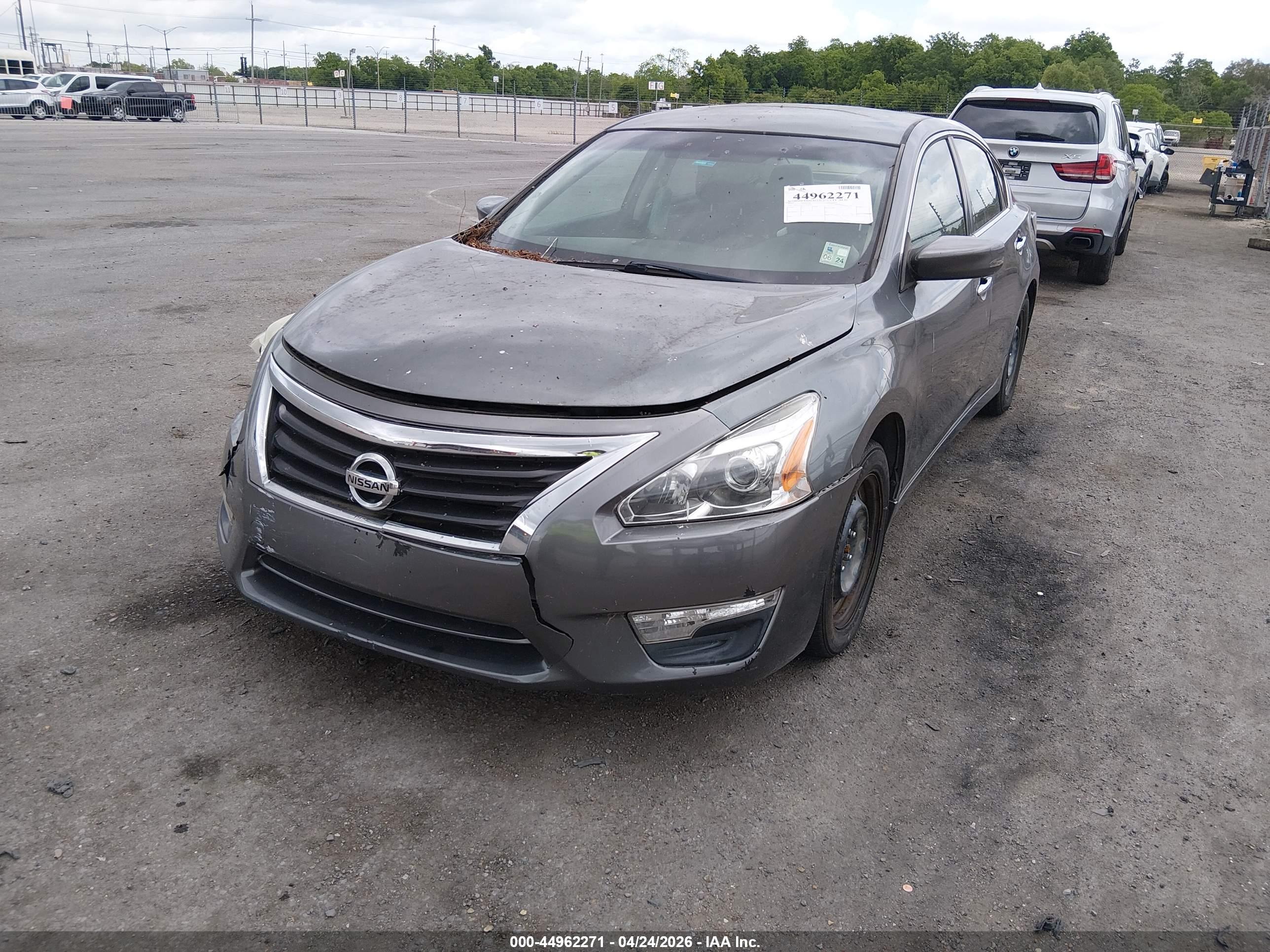 NISSAN ALTIMA image 2