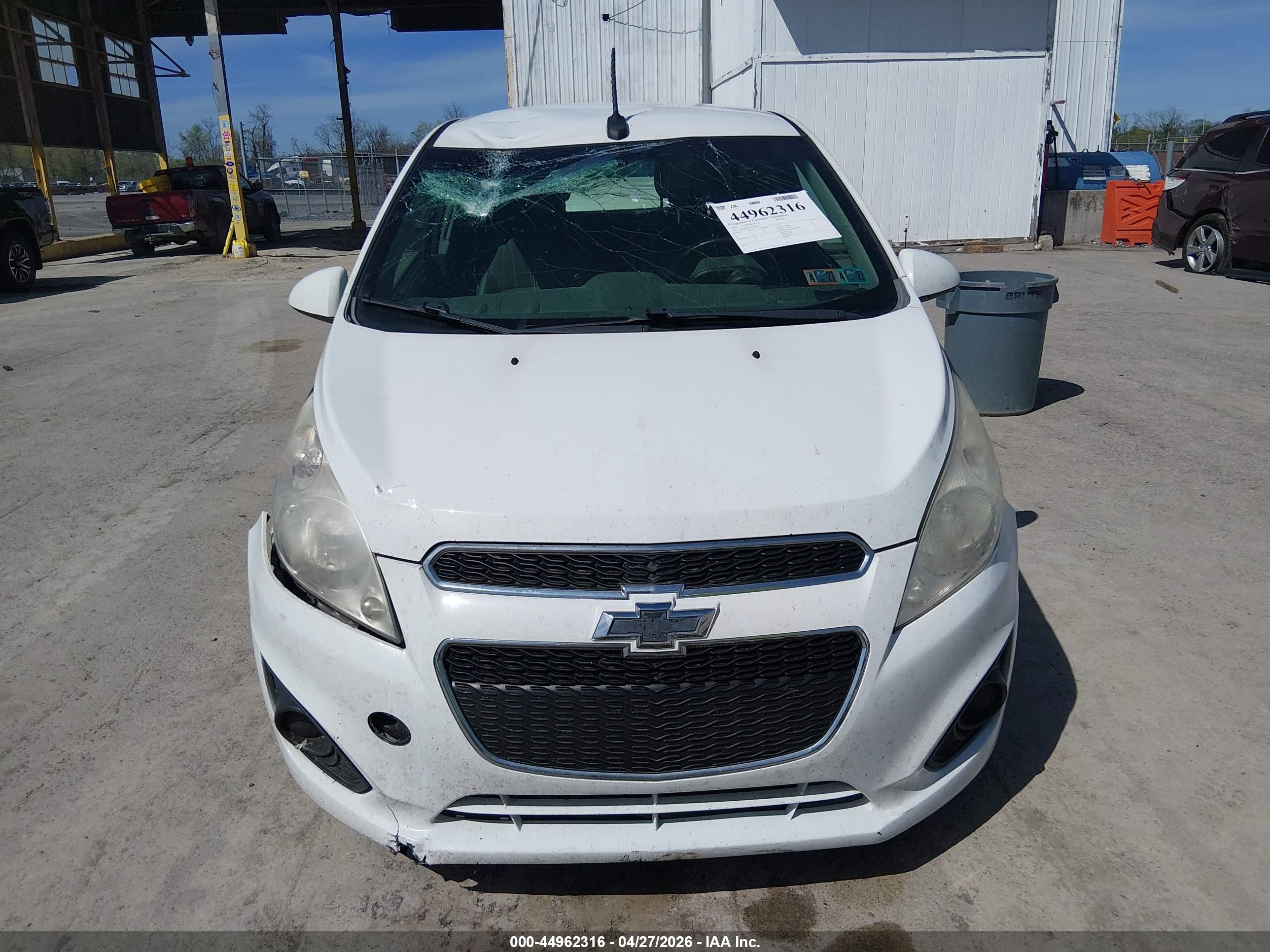 CHEVROLET SPARK image 6
