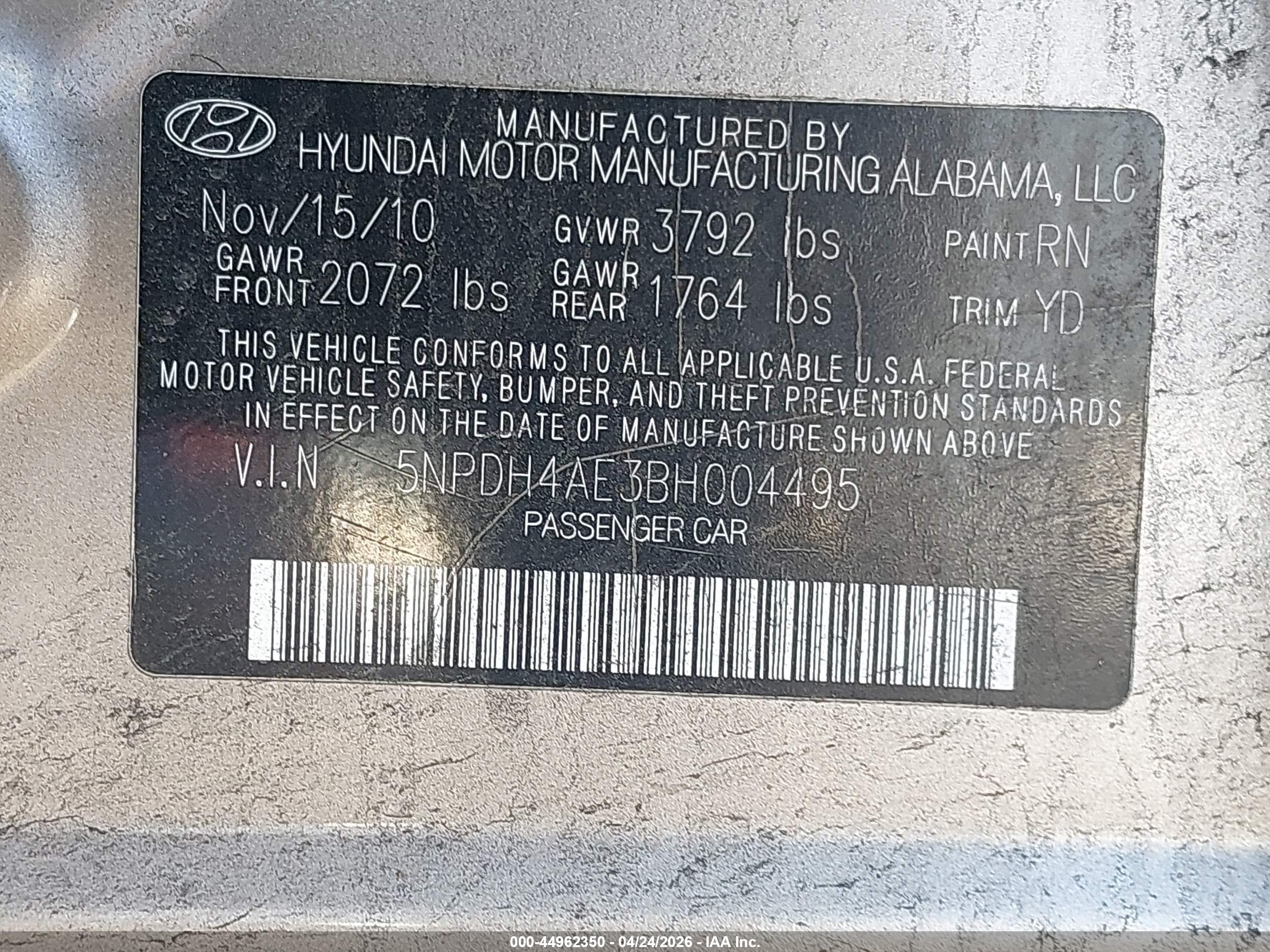 HYUNDAI ELANTRA image 9