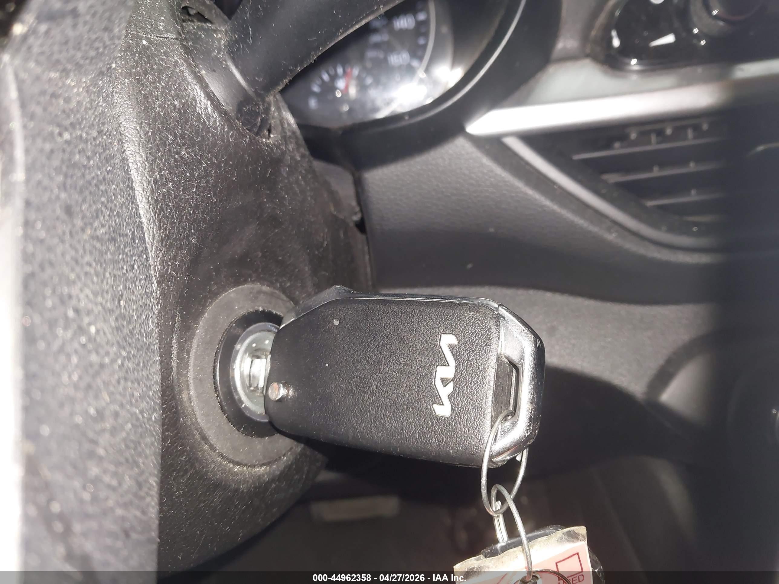 KIA FORTE image 11
