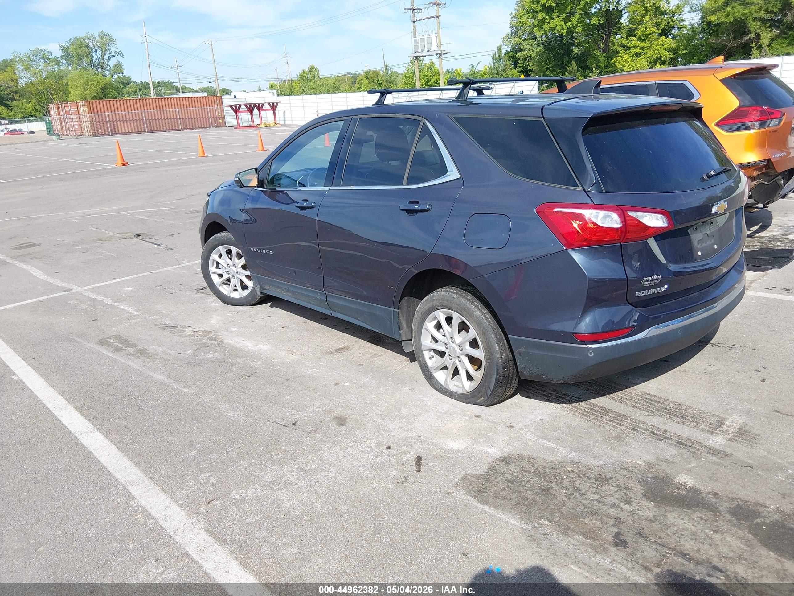 CHEVROLET EQUINOX image 3