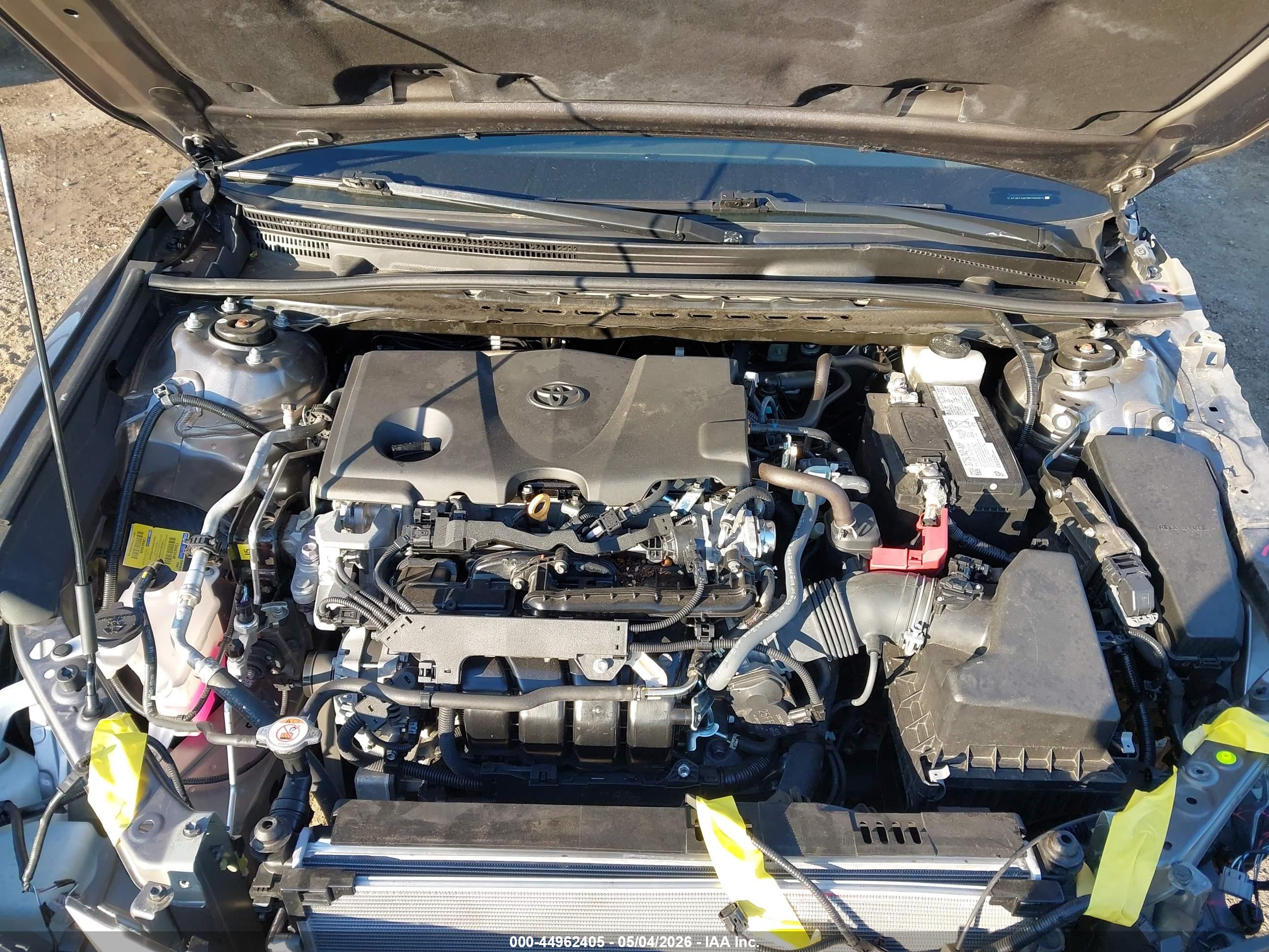 TOYOTA CAMRY image 10