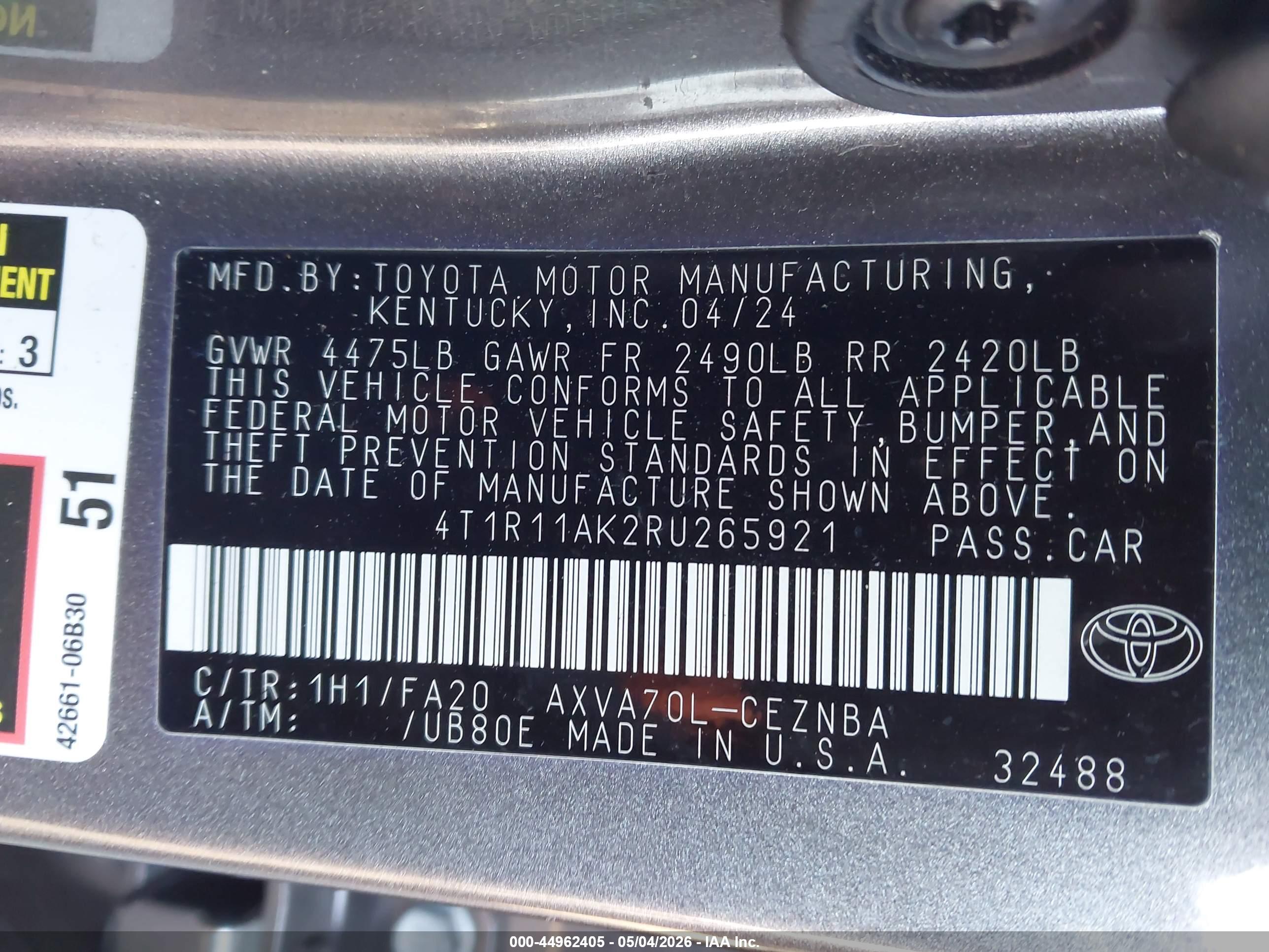 TOYOTA CAMRY image 9