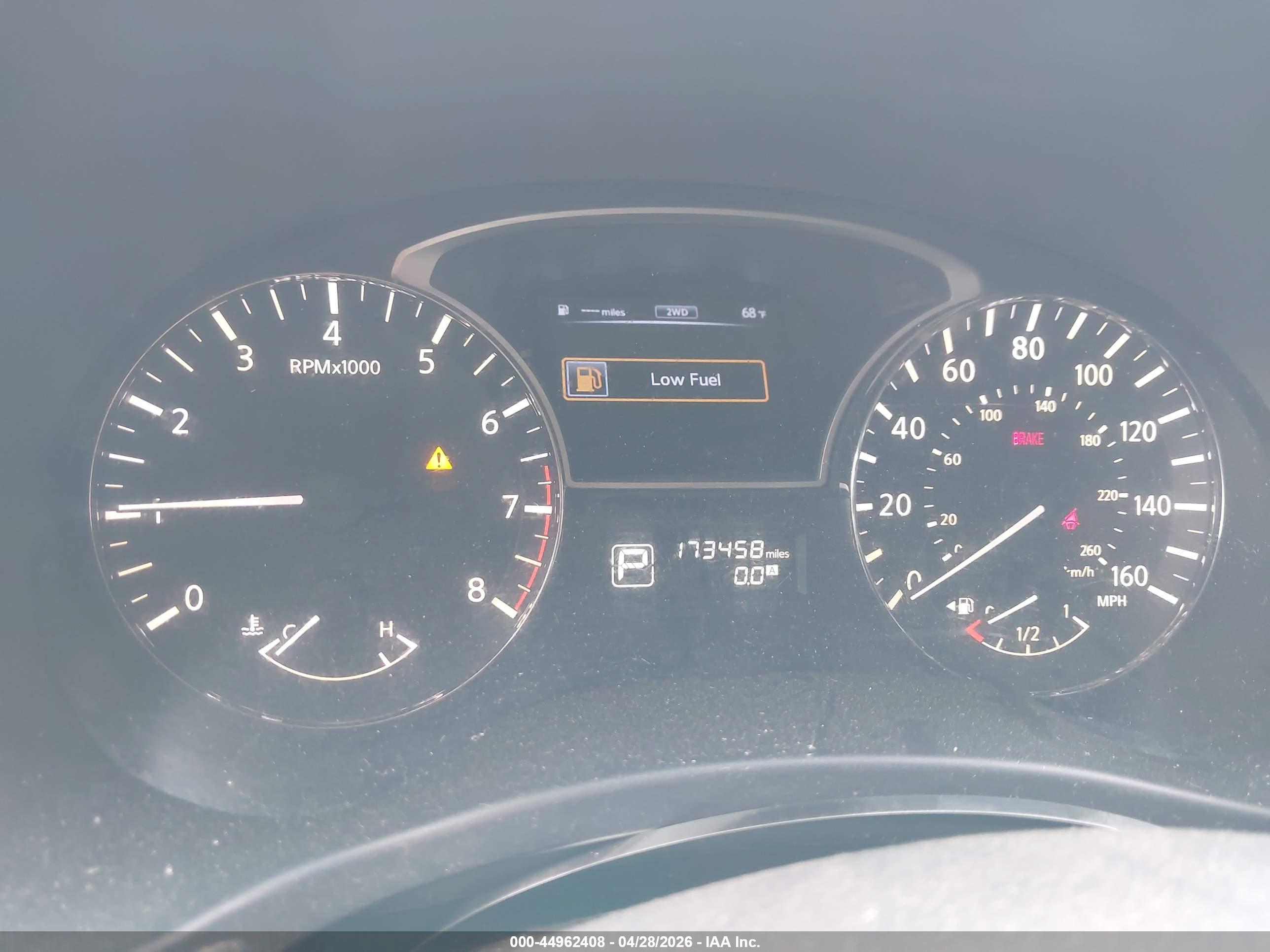 NISSAN PATHFINDER image 7