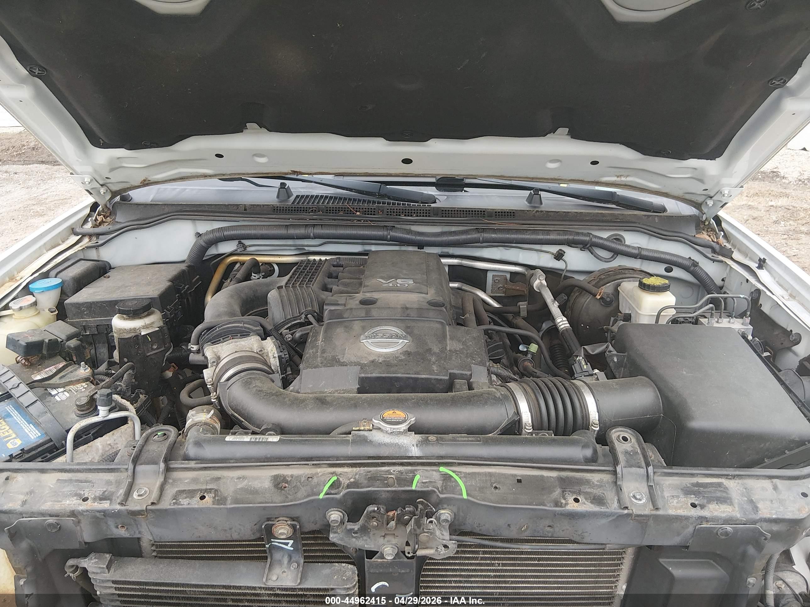 NISSAN FRONTIER image 10