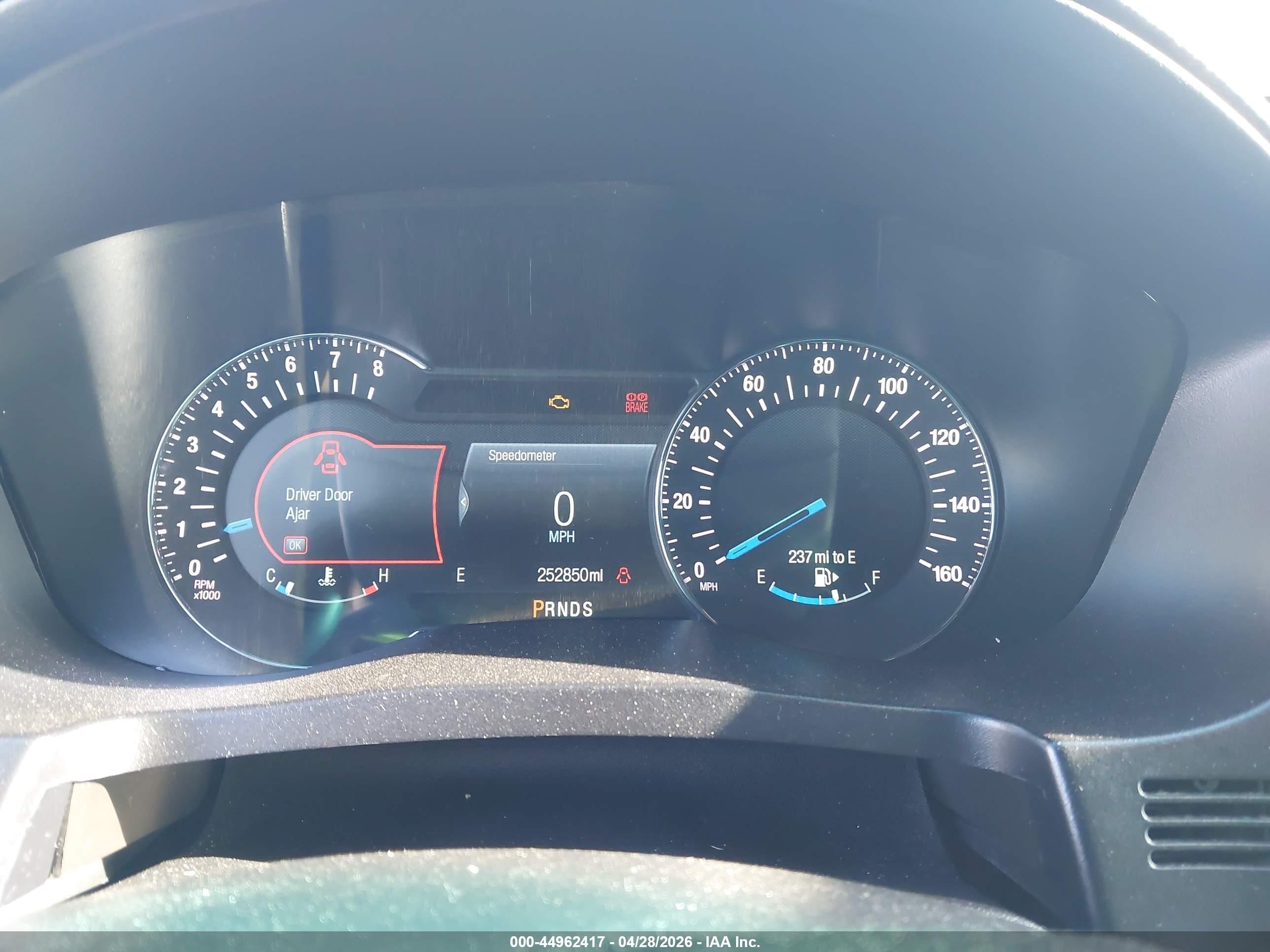 FORD EXPLORER image 7