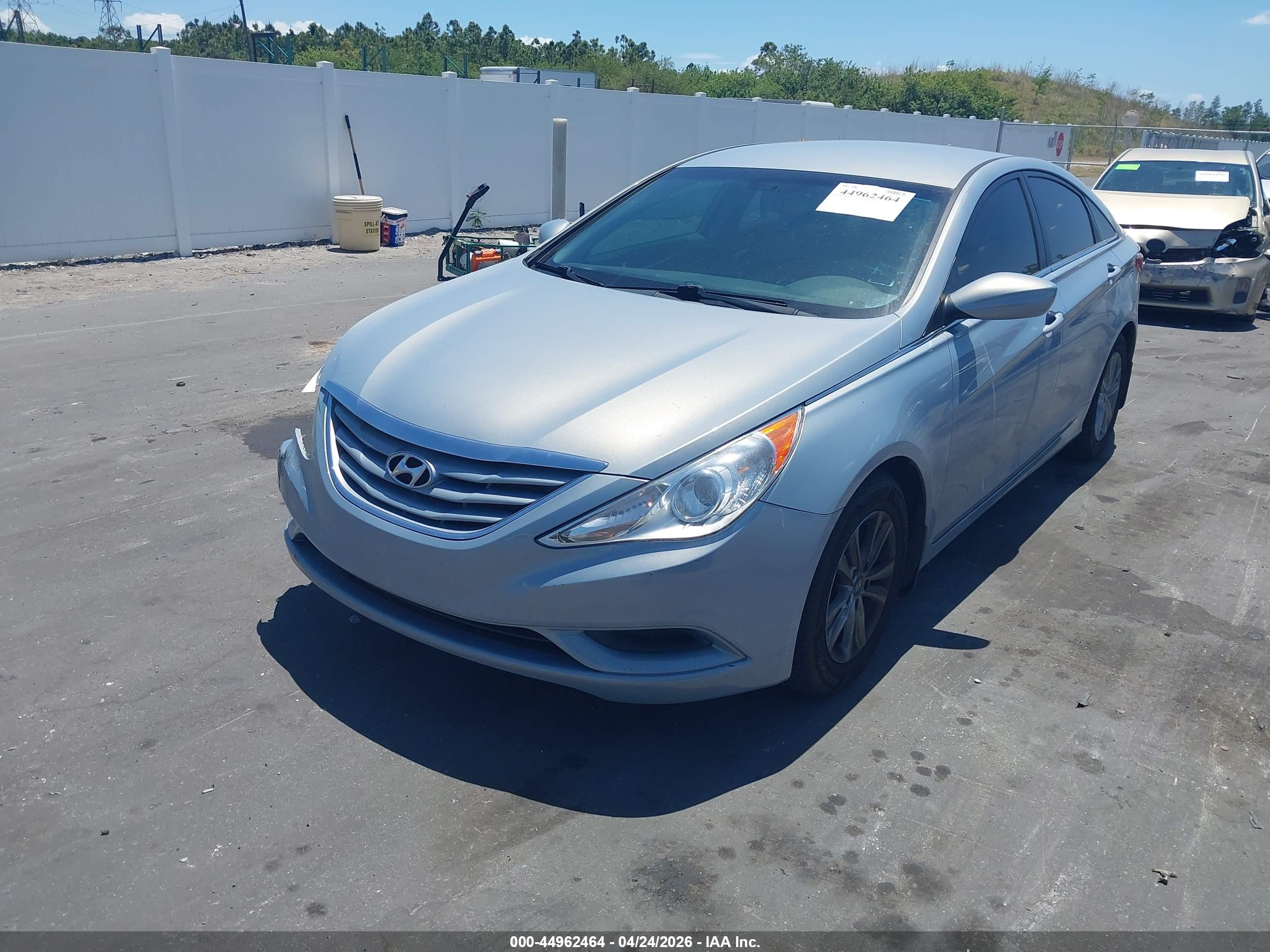 HYUNDAI SONATA image 2