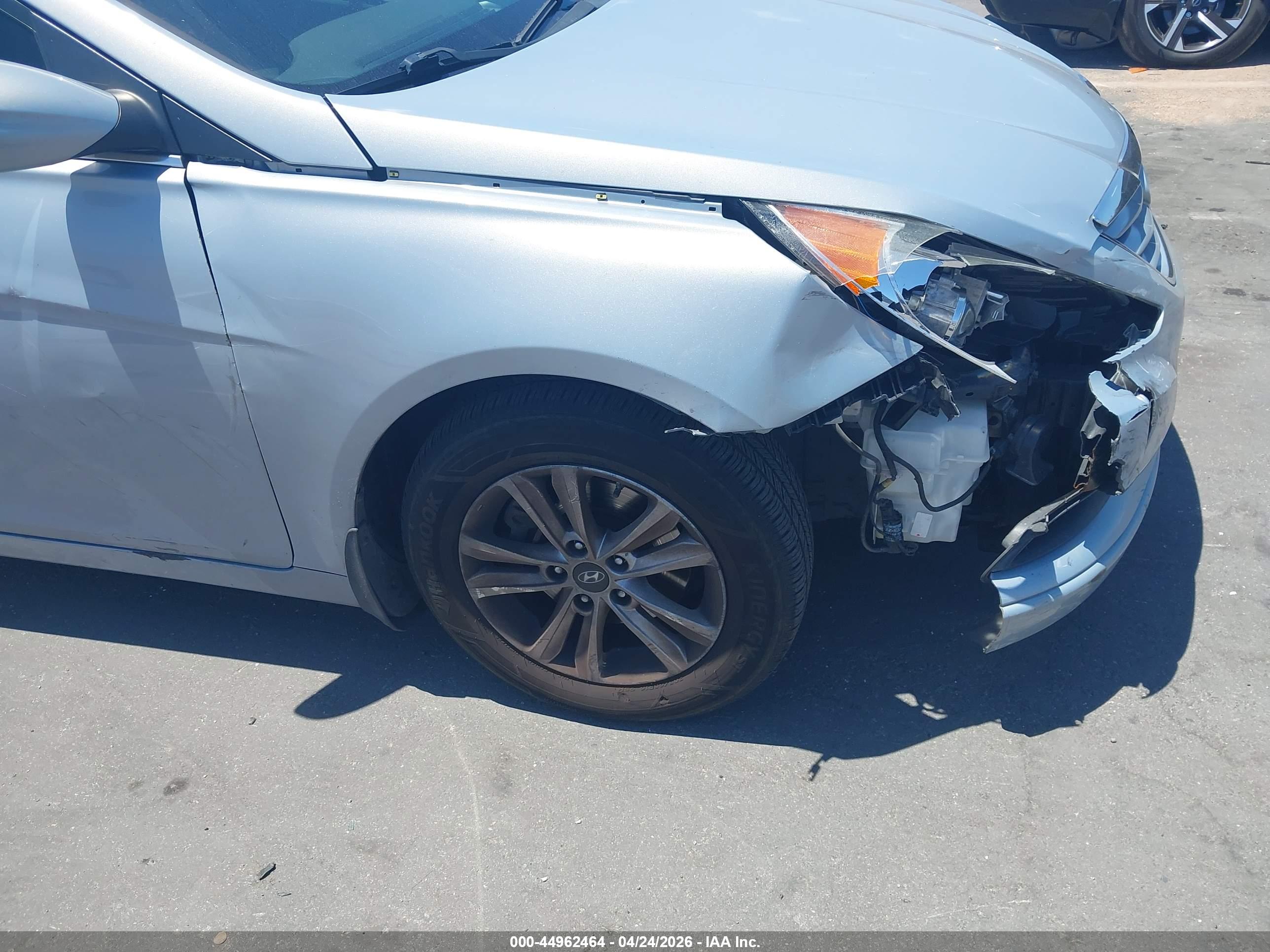 HYUNDAI SONATA image 6
