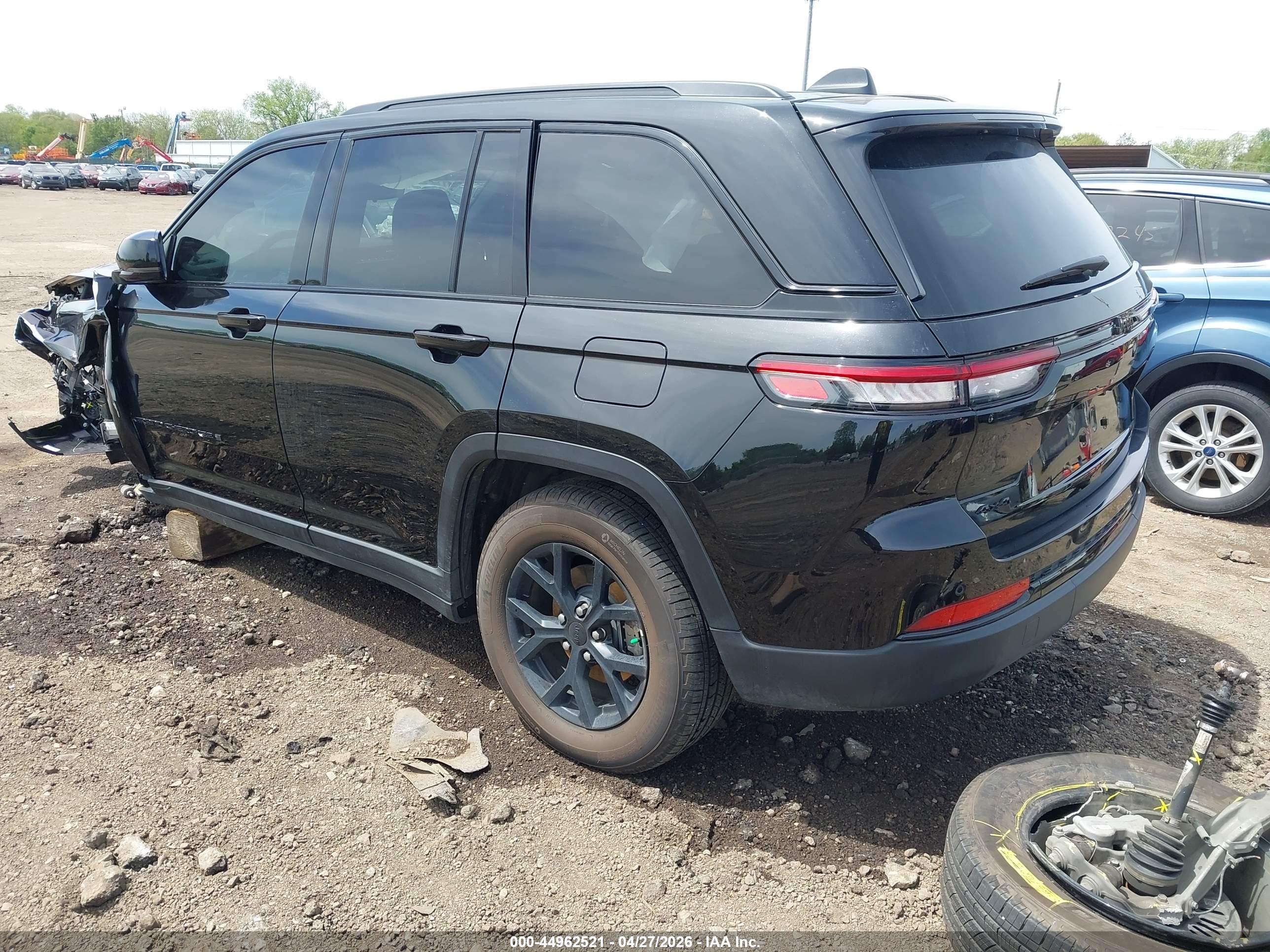 JEEP GRAND image 3