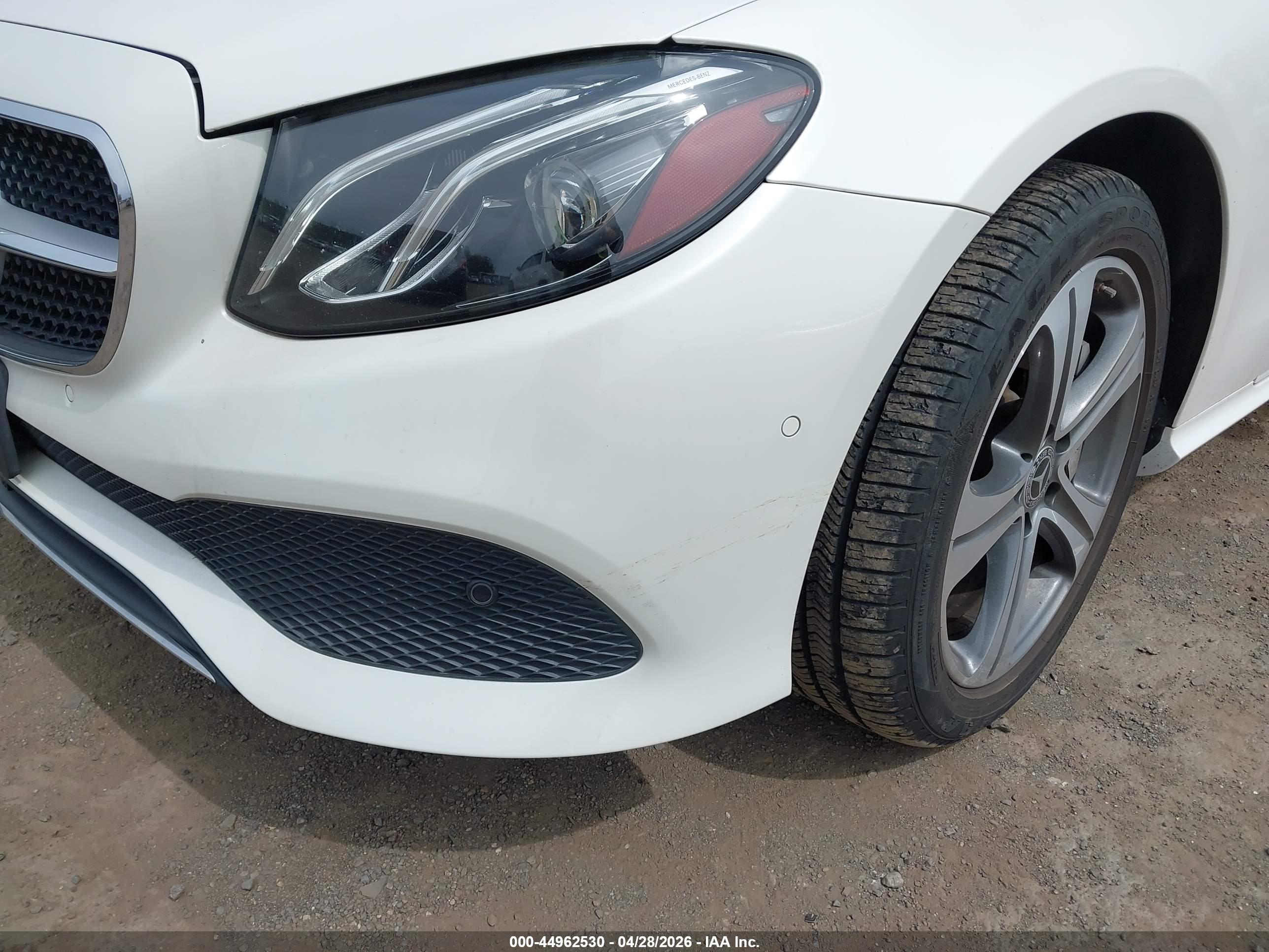 MERCEDES-BENZ E image 6