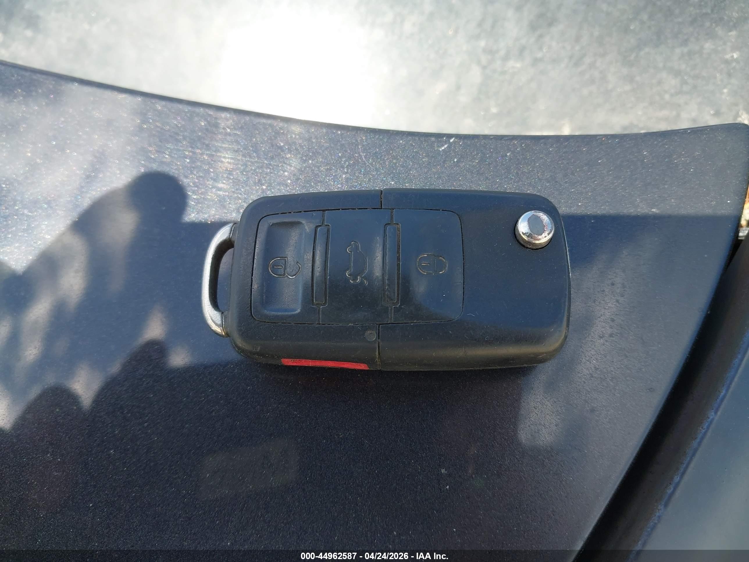 VOLKSWAGEN GTI image 11