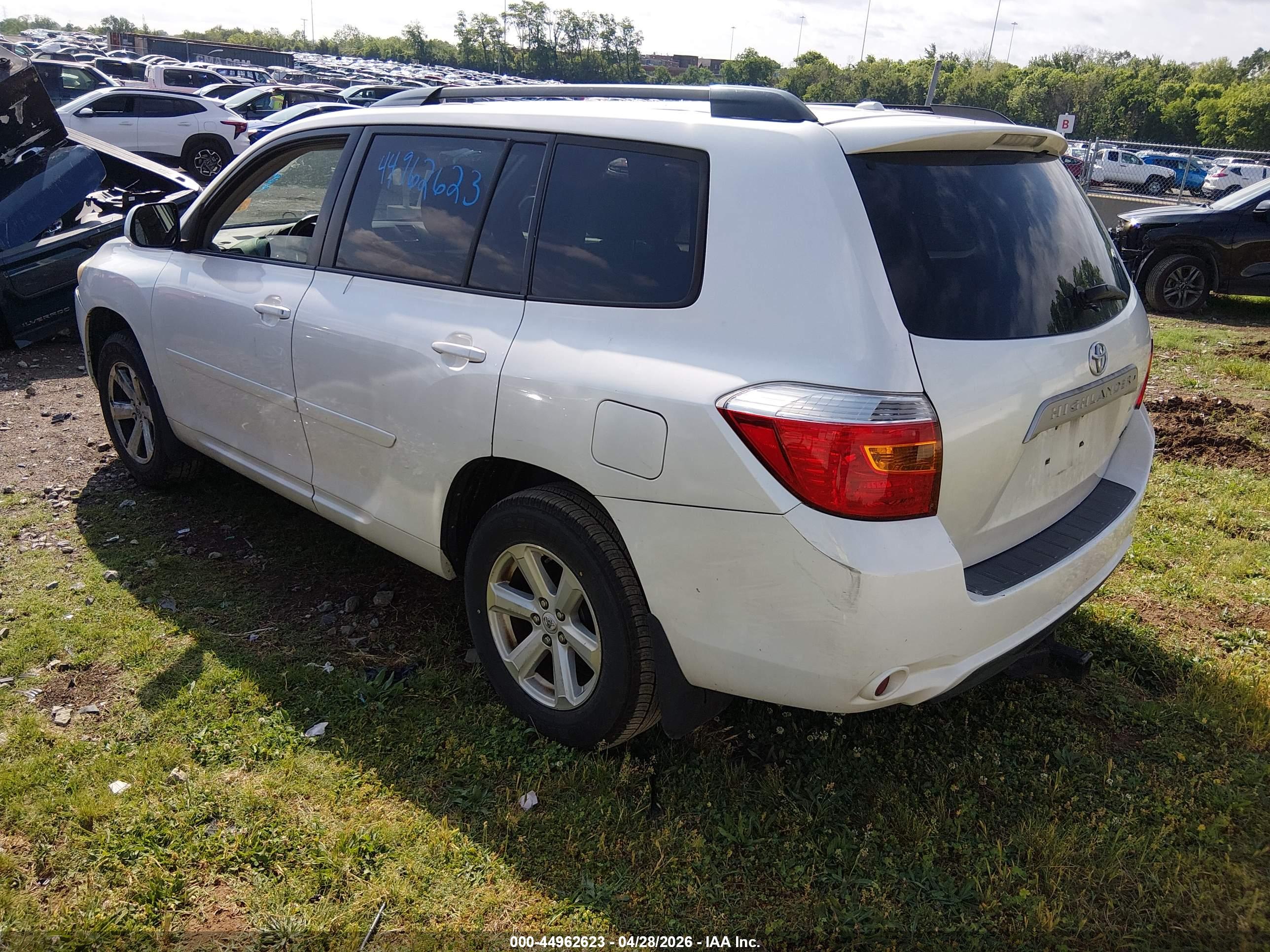 TOYOTA HIGHLANDER image 3