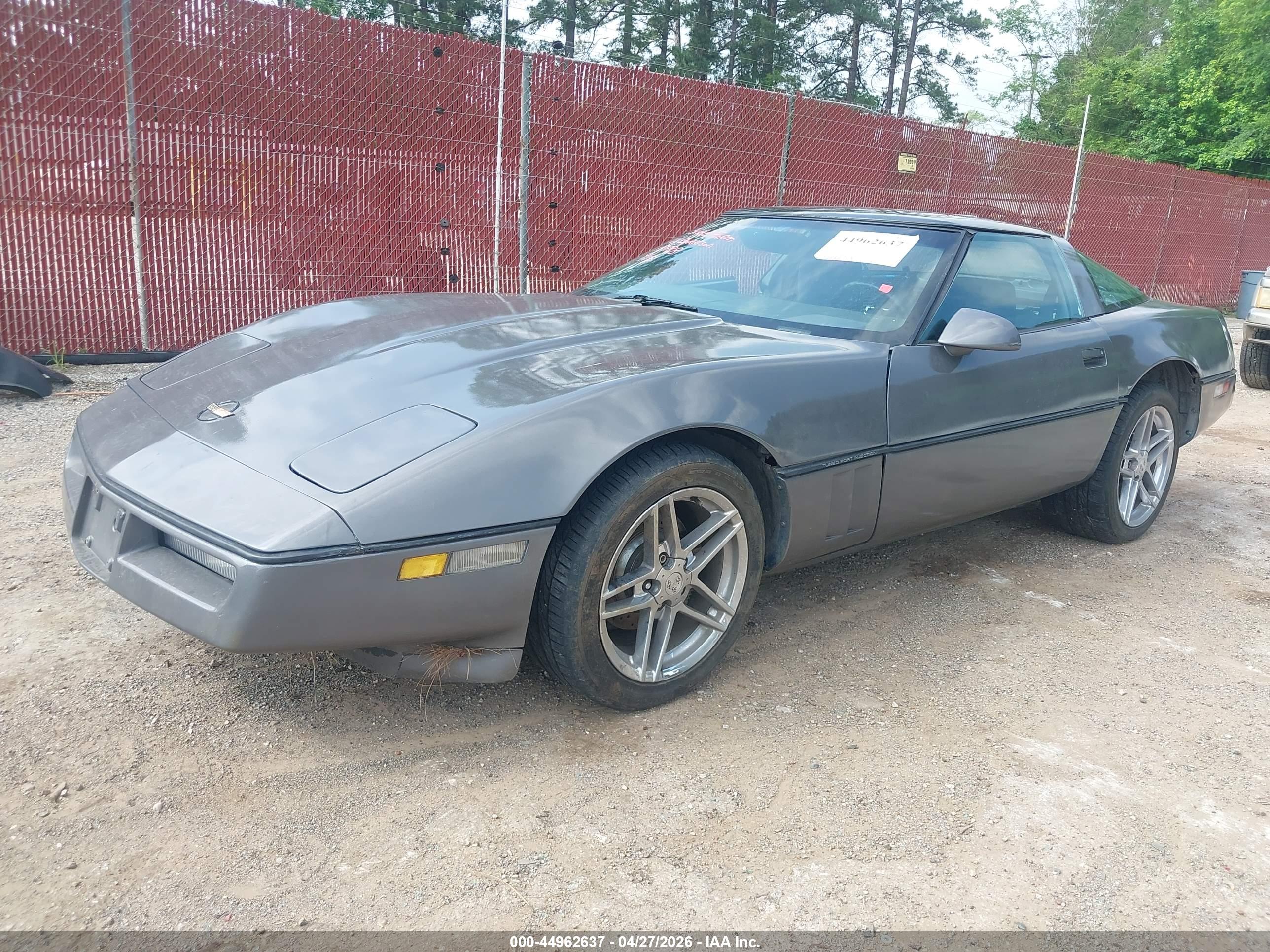 CHEVROLET CORVETTE image 2