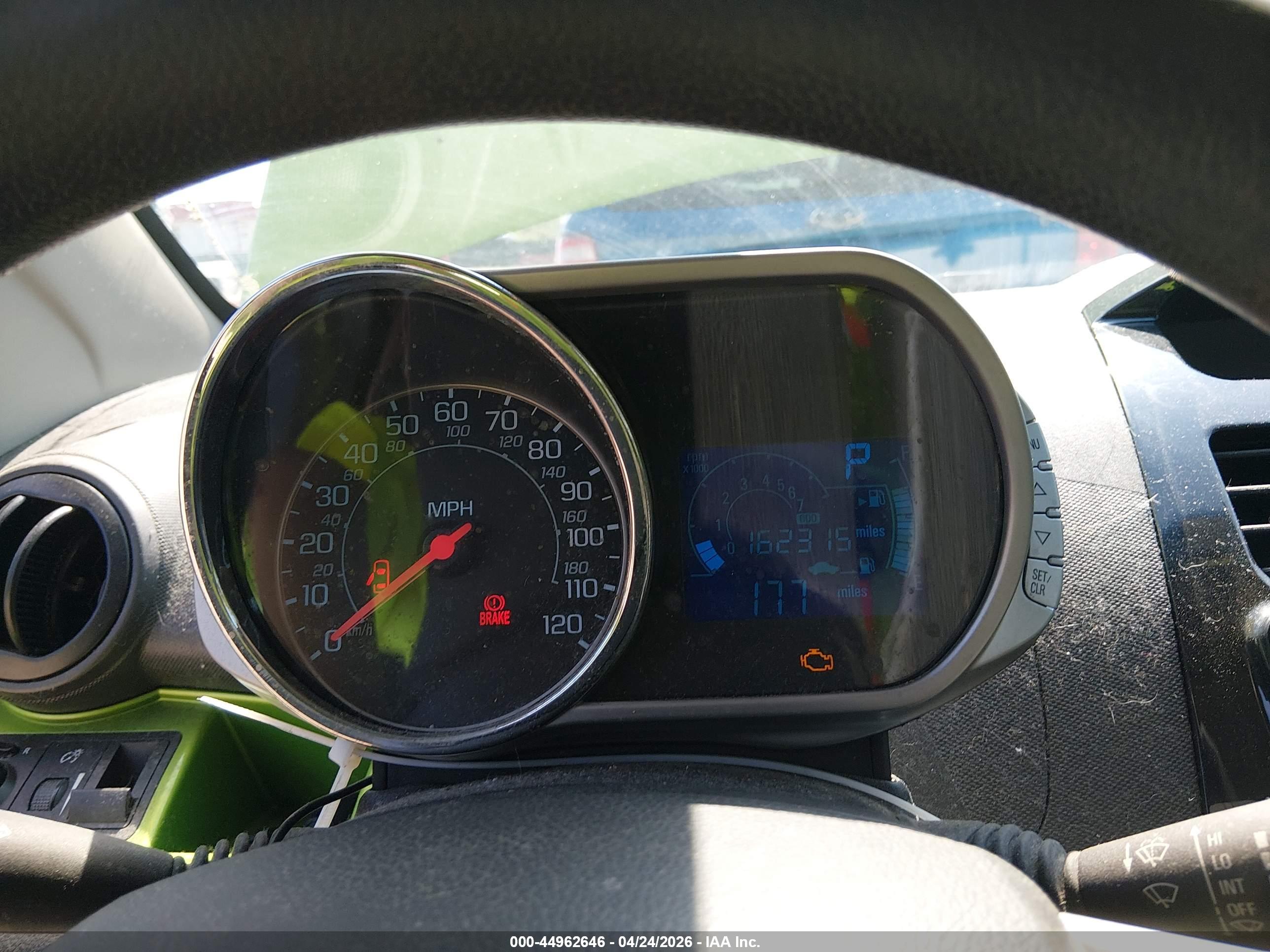 CHEVROLET SPARK image 7