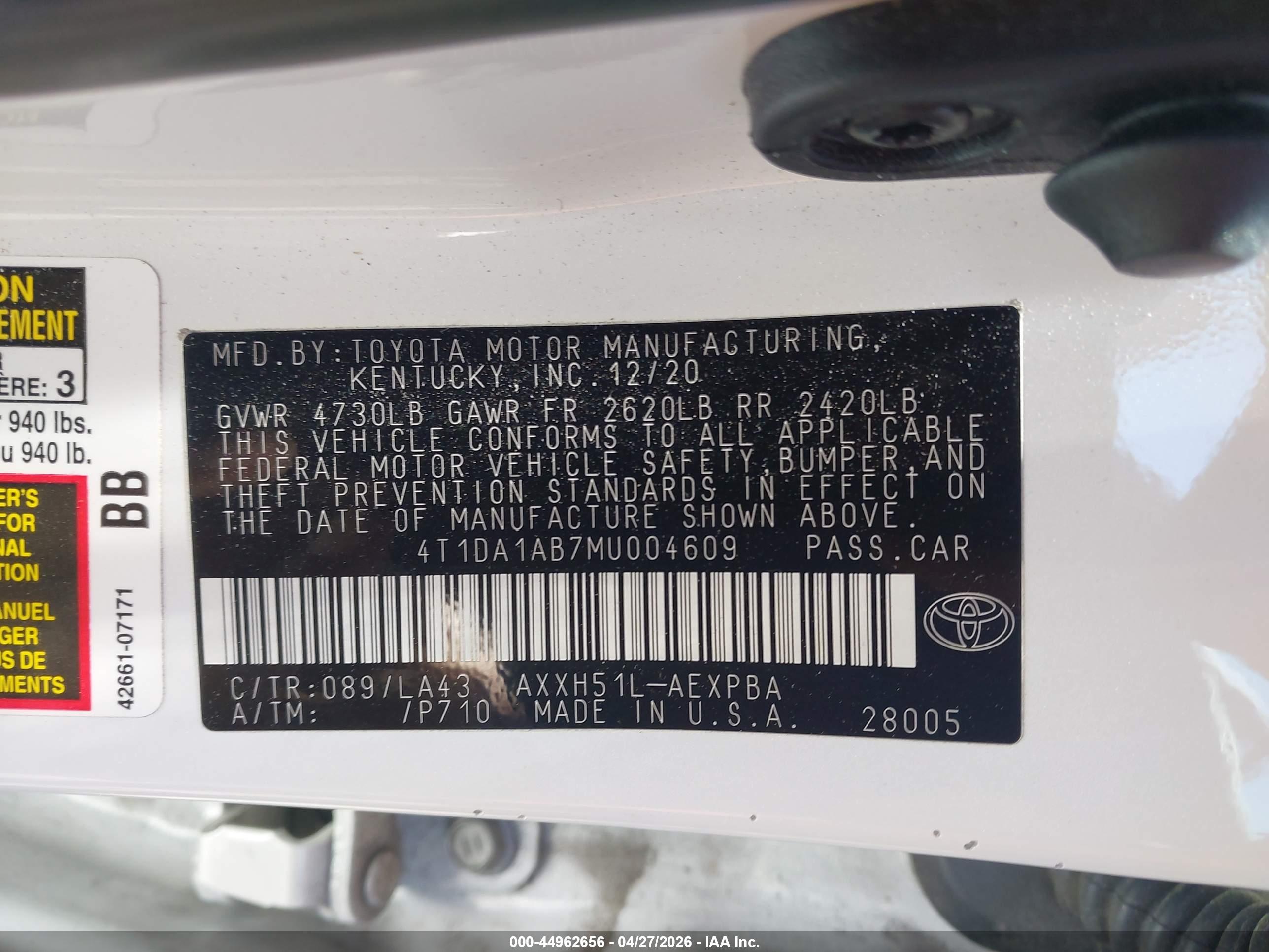 TOYOTA AVALON image 9