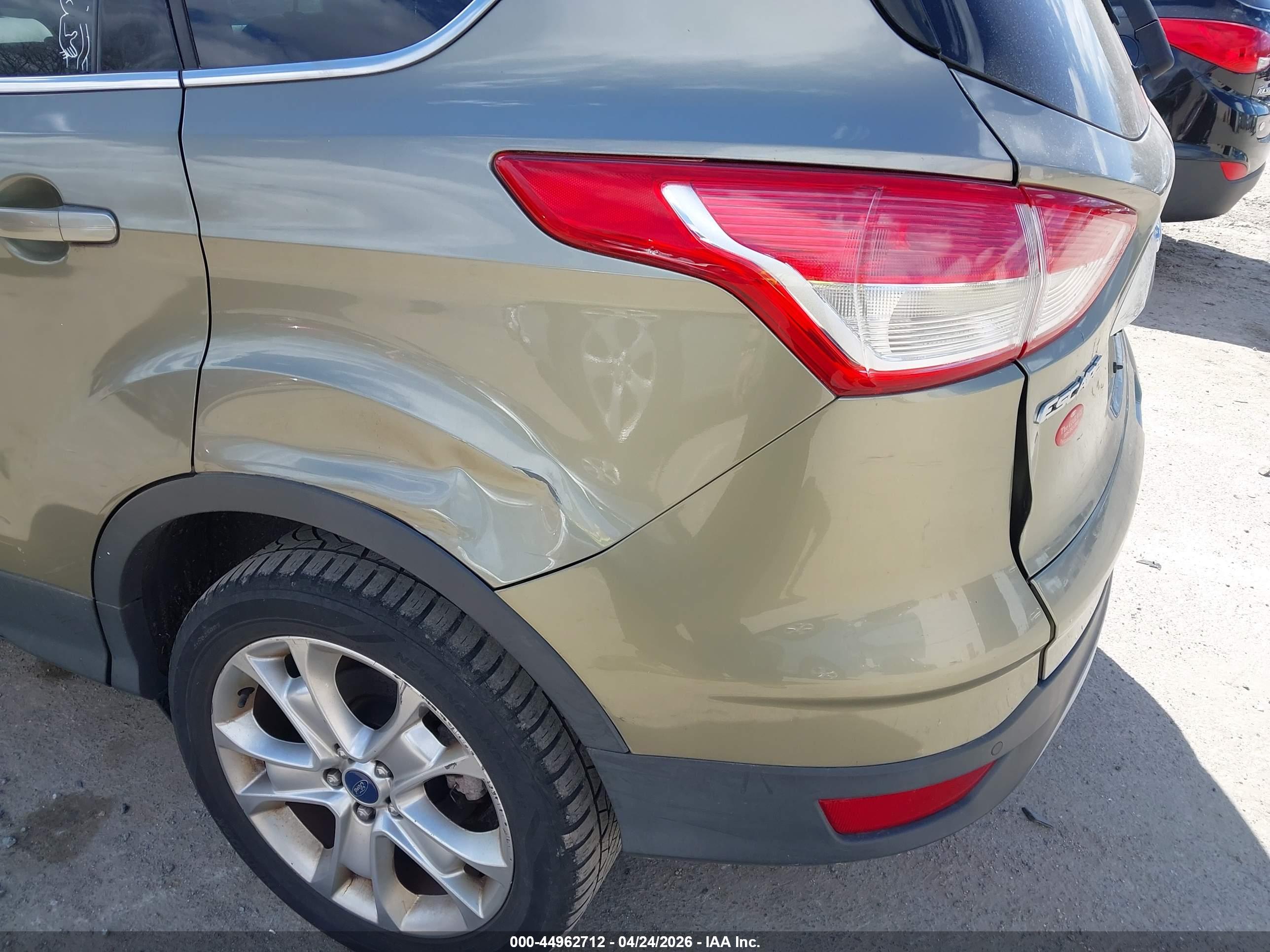 FORD ESCAPE image 6