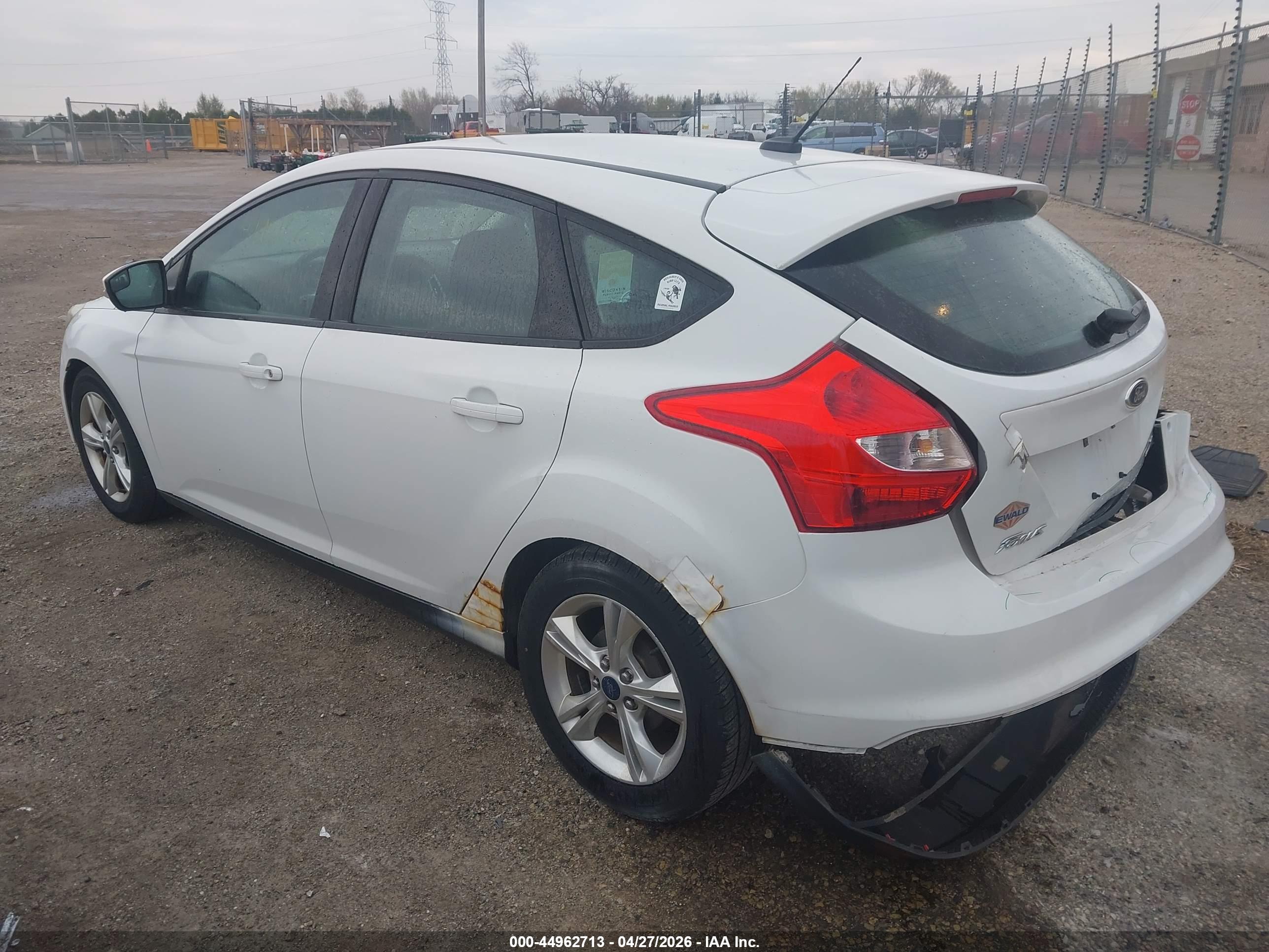 FORD FOCUS image 3