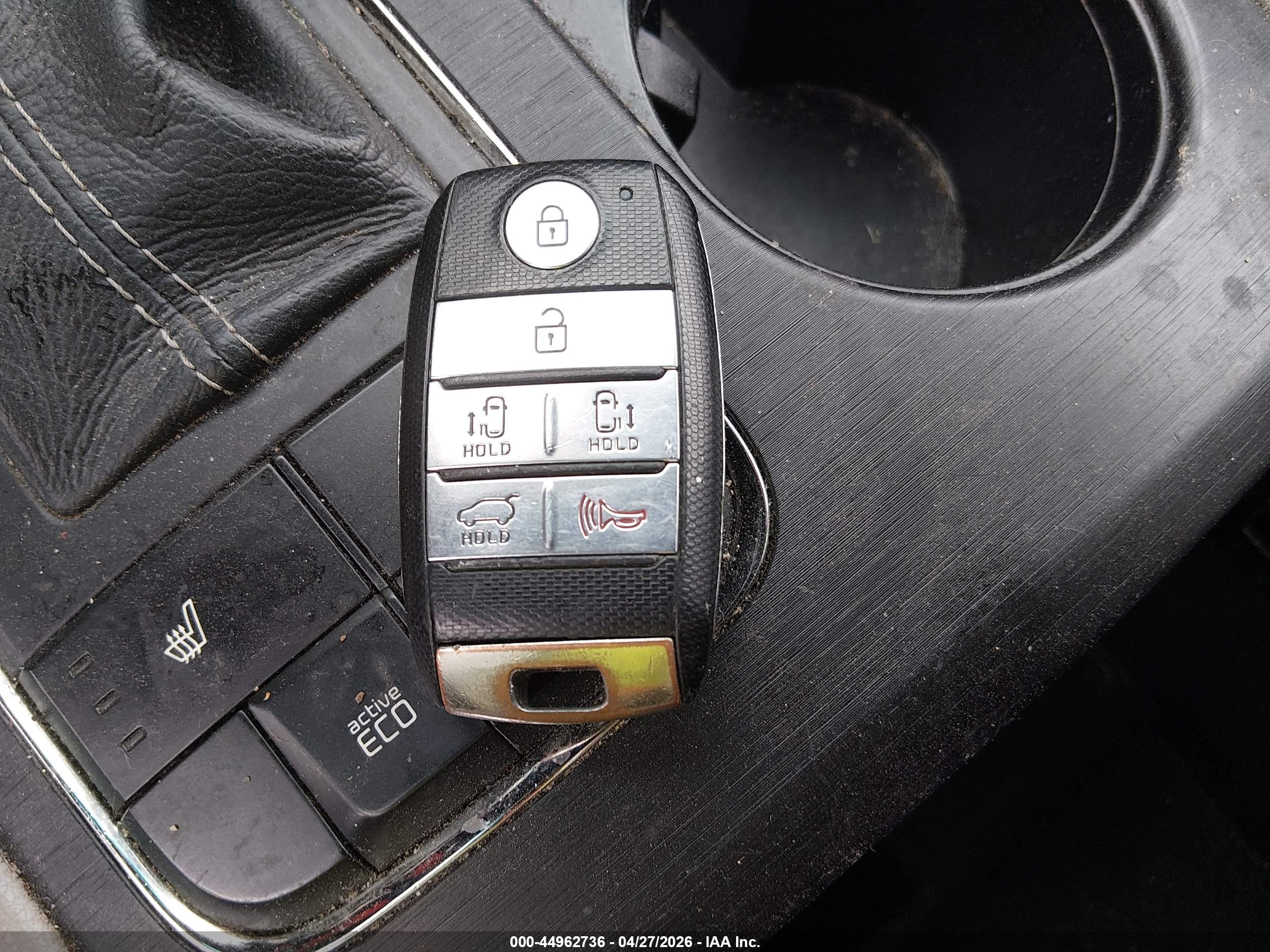 KIA SEDONA image 11