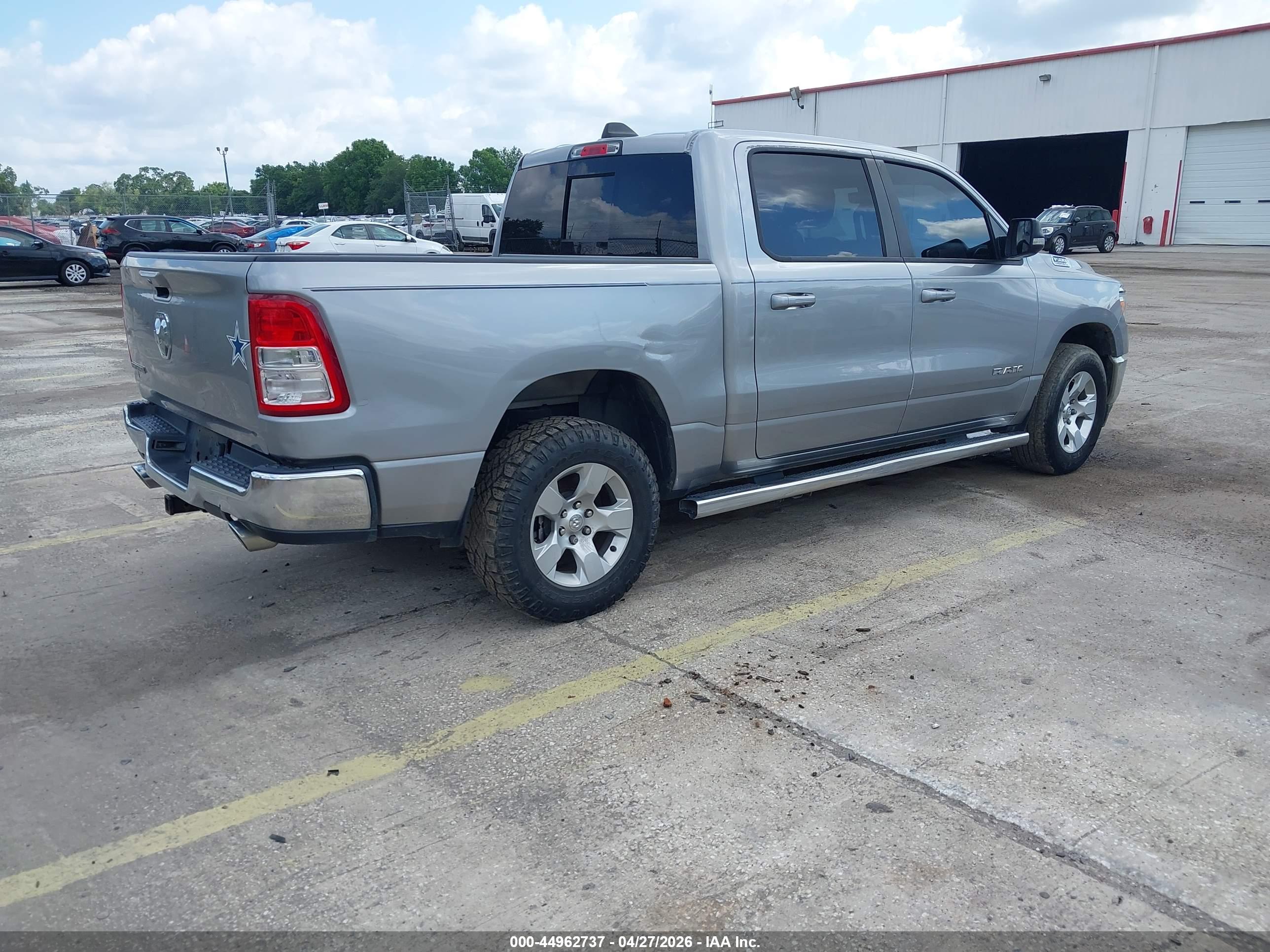 RAM 1500 image 4