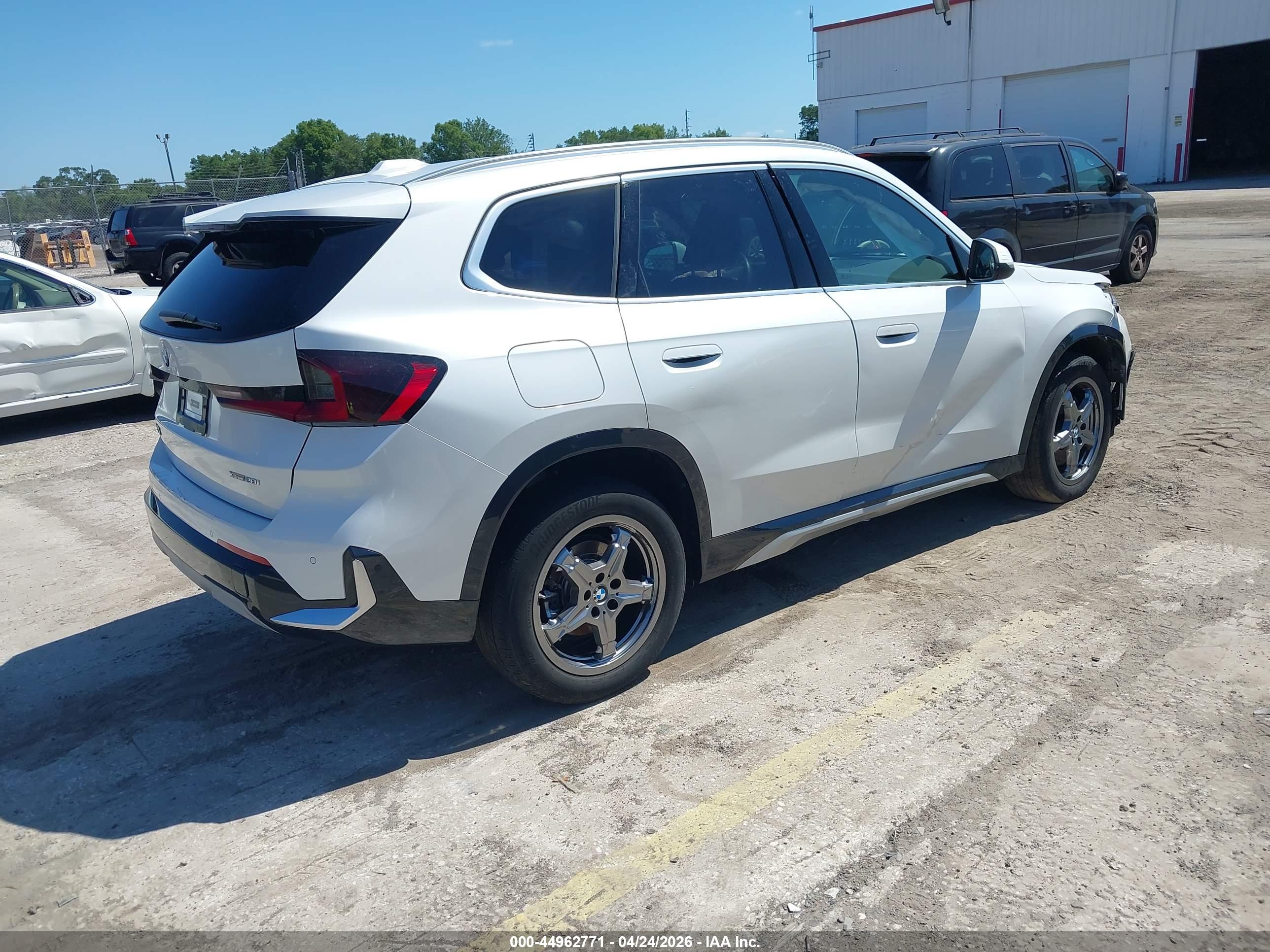 BMW X1 image 4
