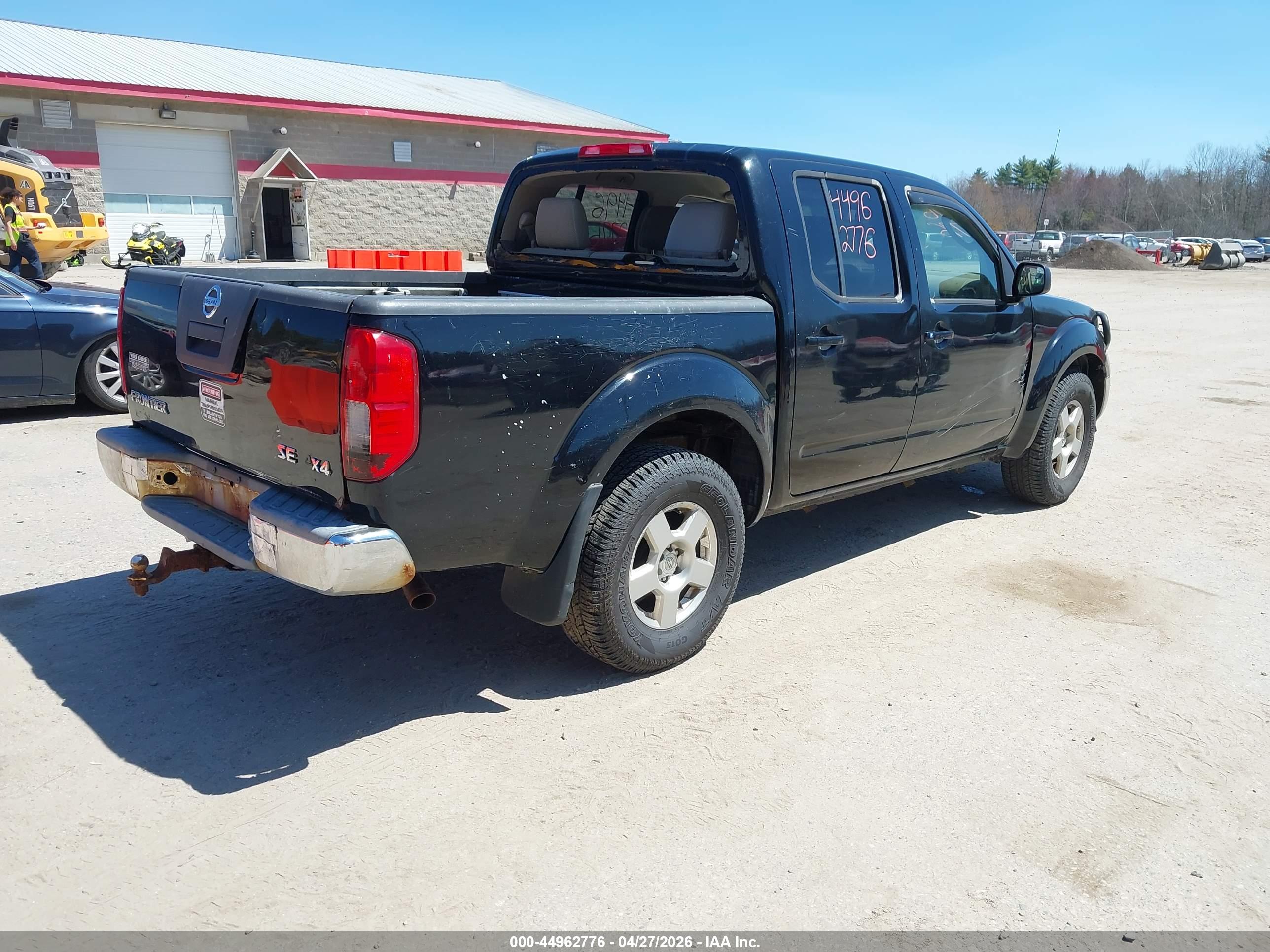 NISSAN FRONTIER image 4