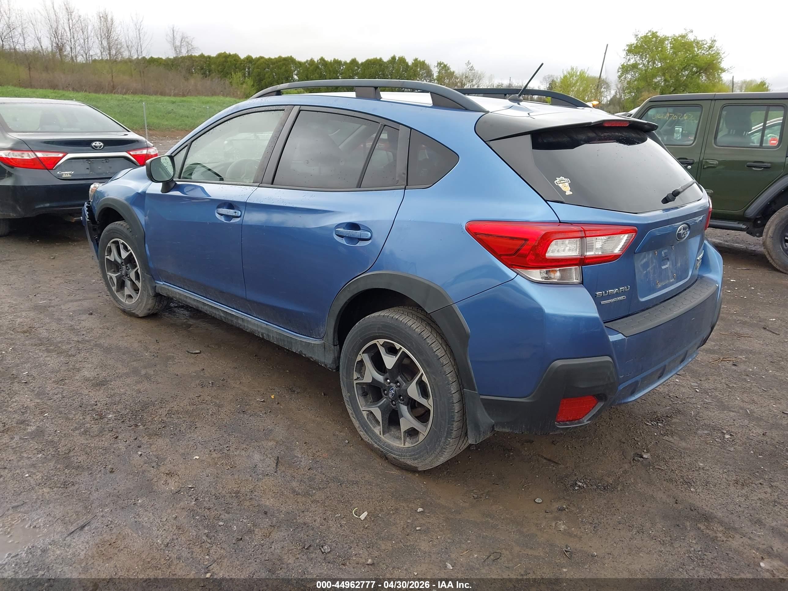 SUBARU CROSSTREK image 3