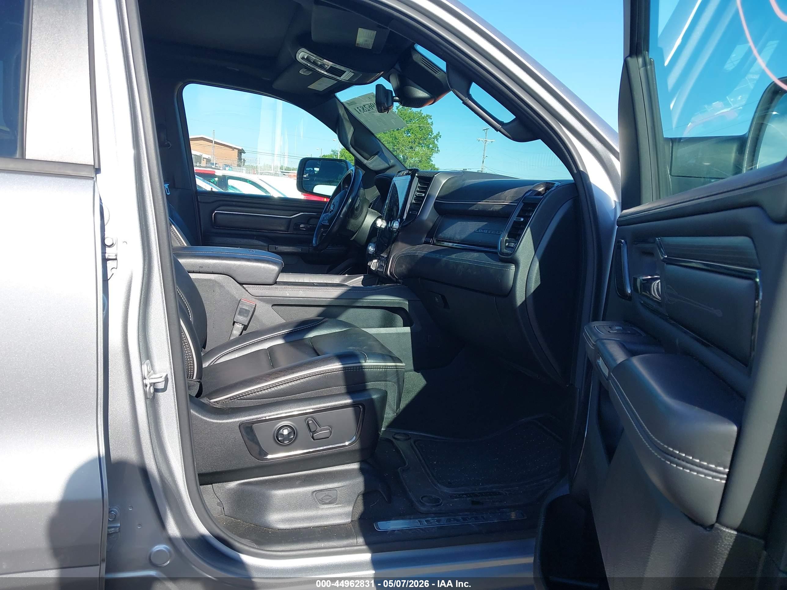 RAM 1500 image 5