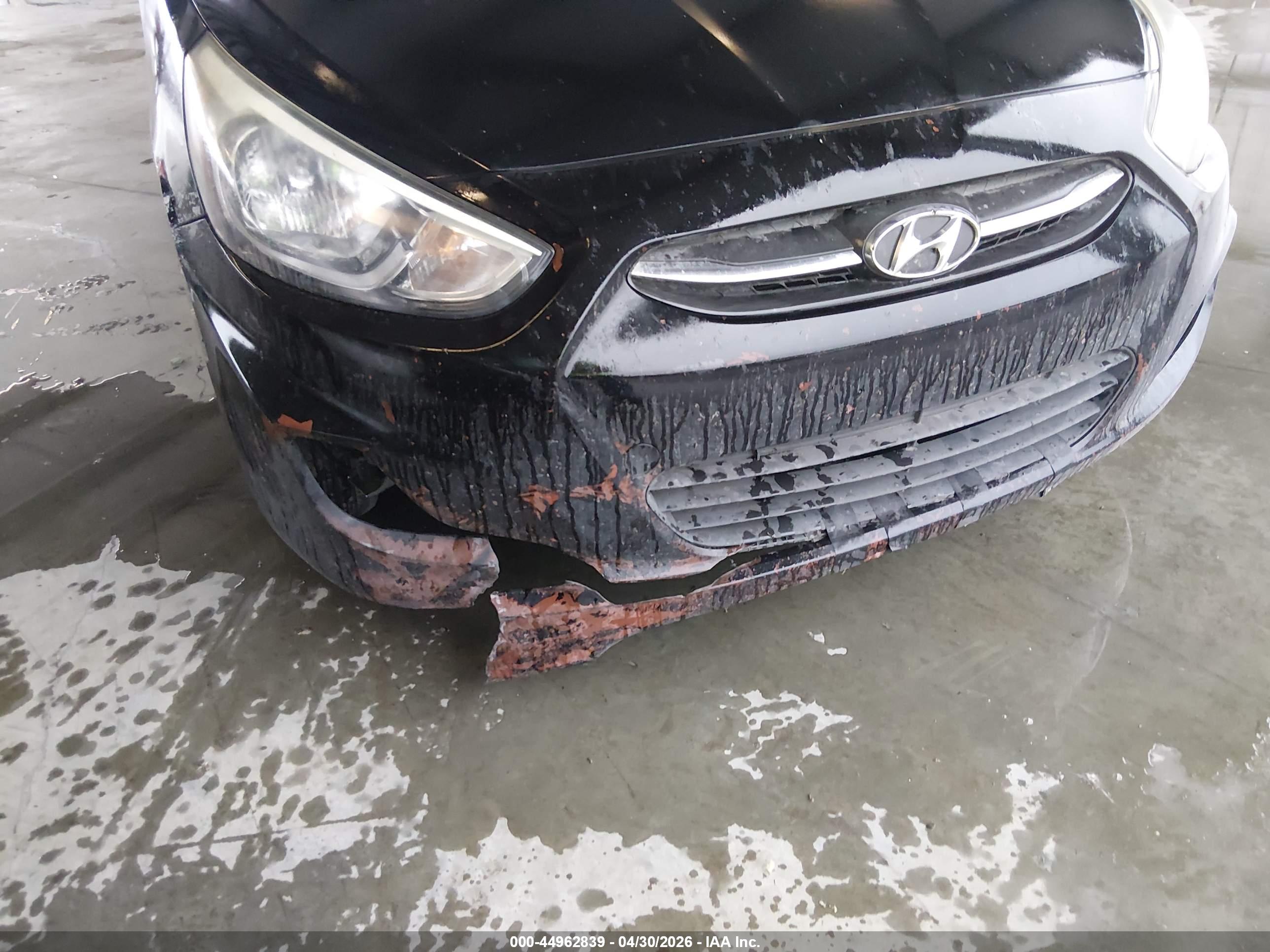 HYUNDAI ACCENT image 6